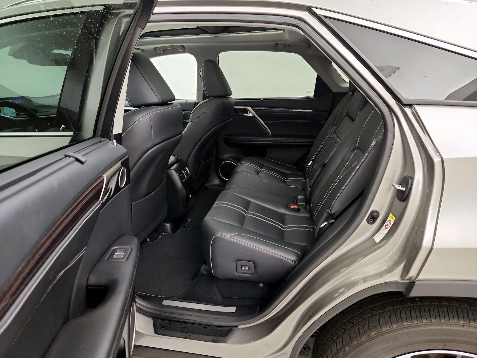 2019 Lexus RX Hybrid 450h - Photo 22
