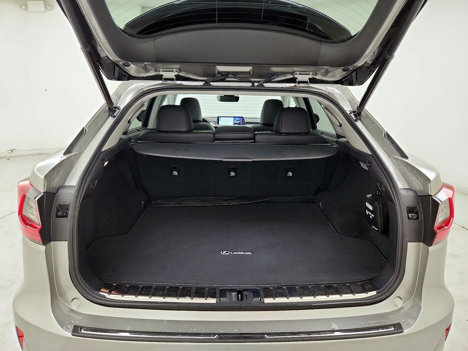 2019 Lexus RX Hybrid 450h - Photo 23