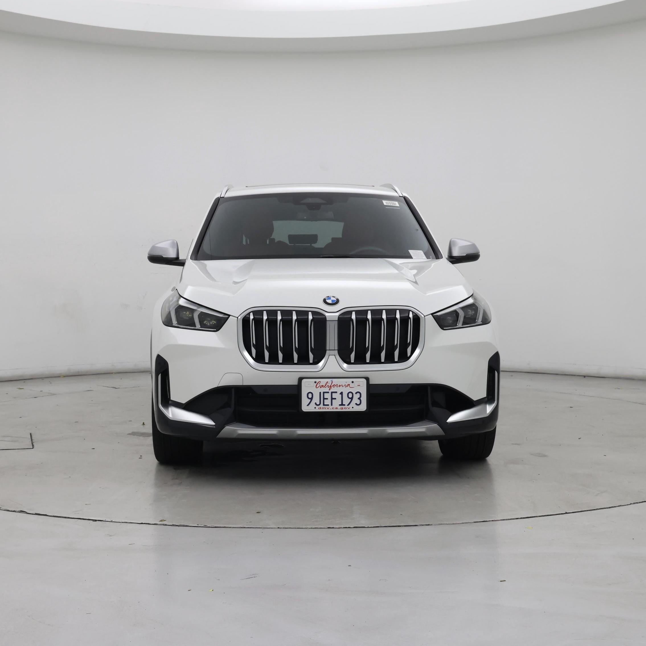 Thumbnail: 2023 BMW X1 - 5