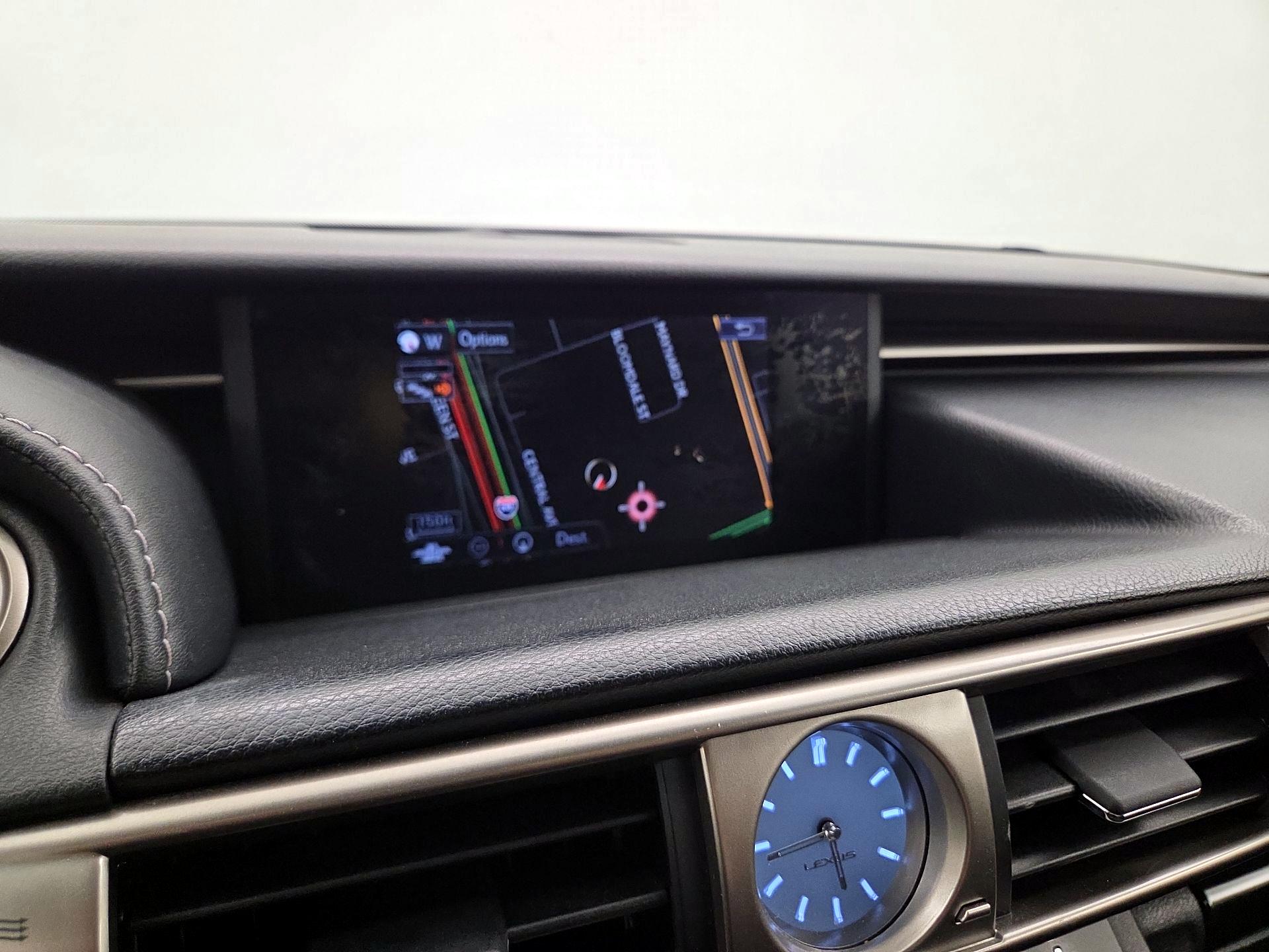Thumbnail: 2015 Lexus IS - 14
