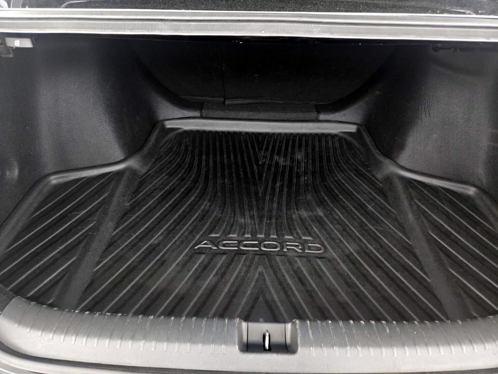 2024 Honda Accord Hybrid Sport - Photo 21
