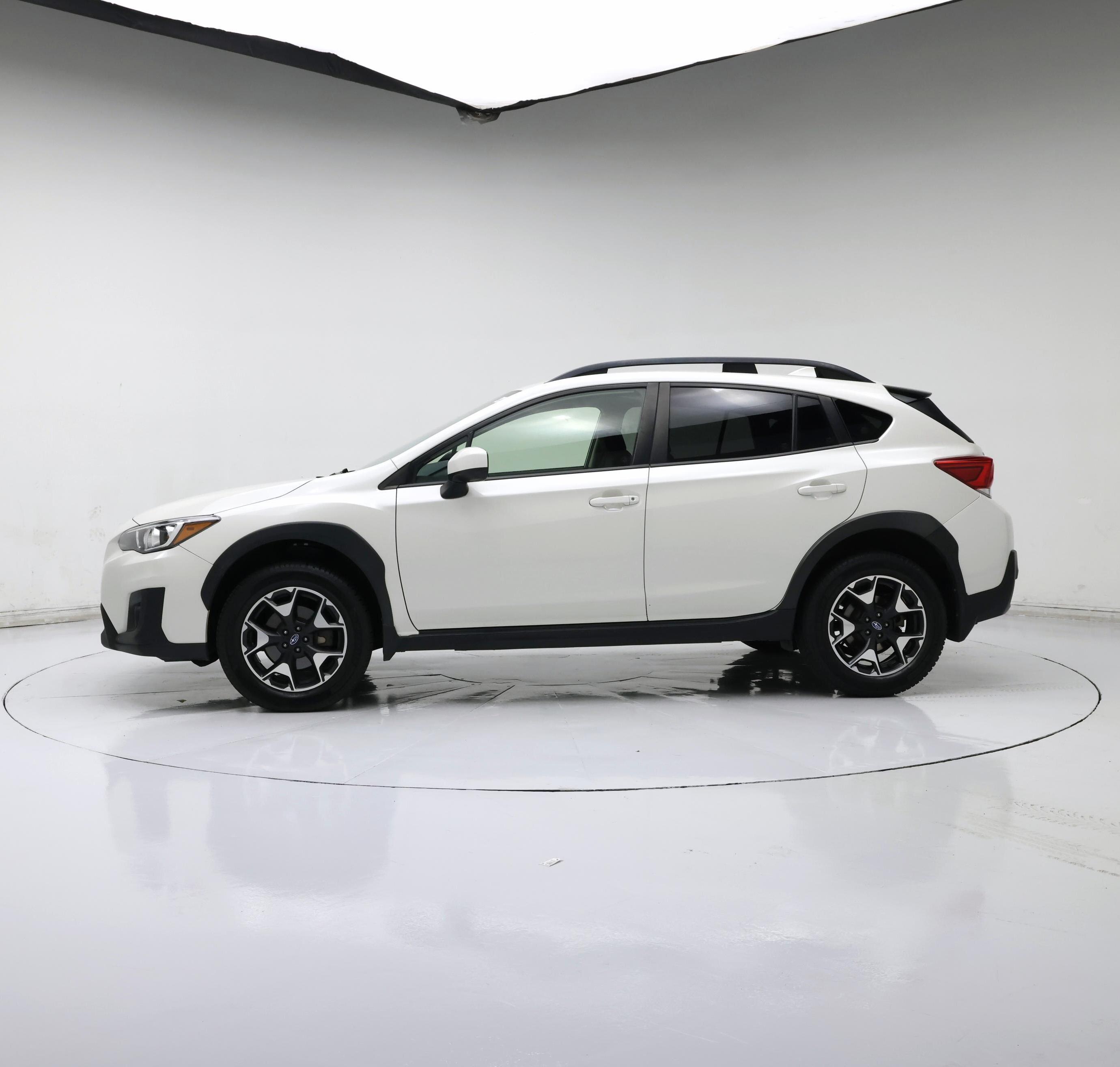 Thumbnail: 2019 Subaru Crosstrek - 3