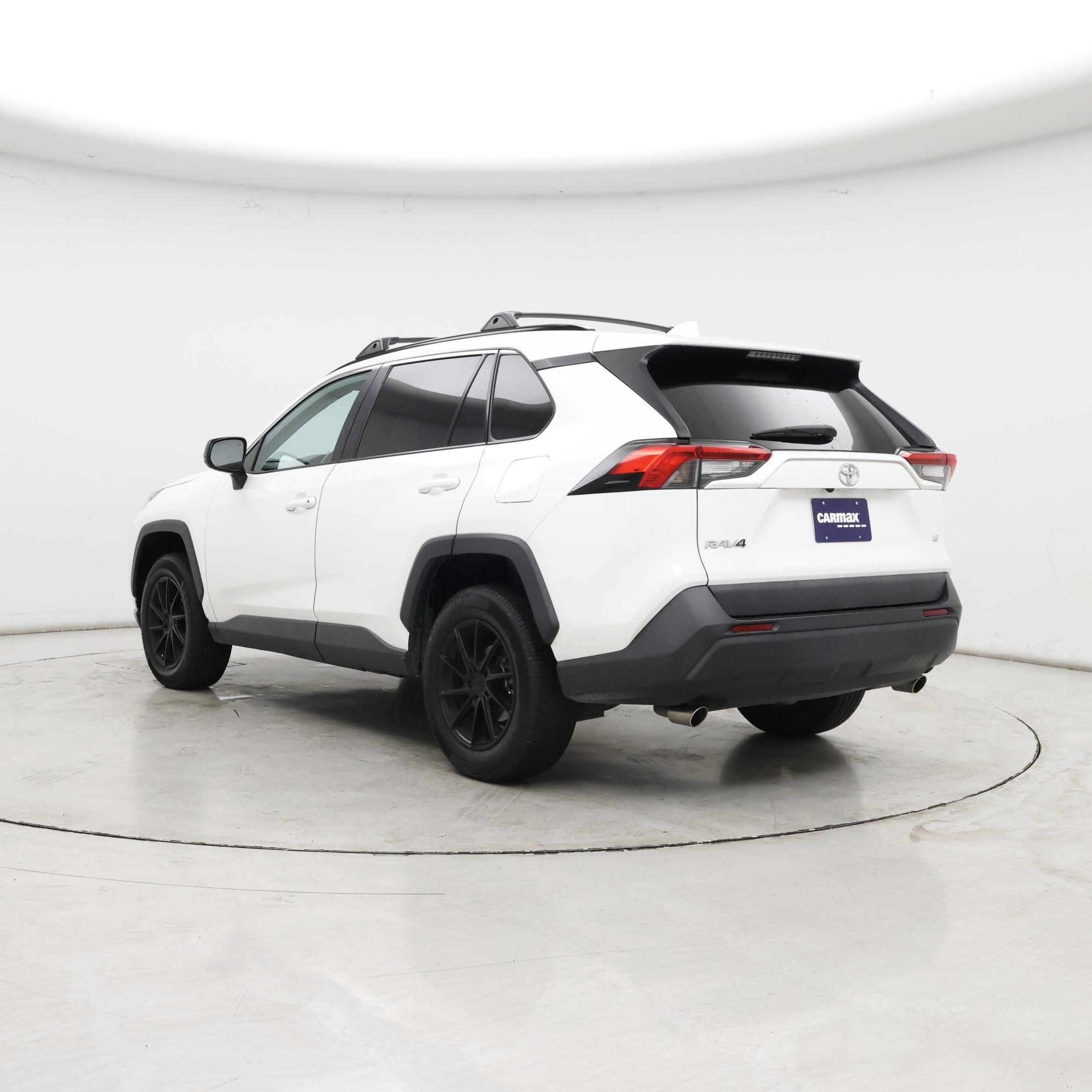 Thumbnail: 2020 Toyota RAV4 - 2