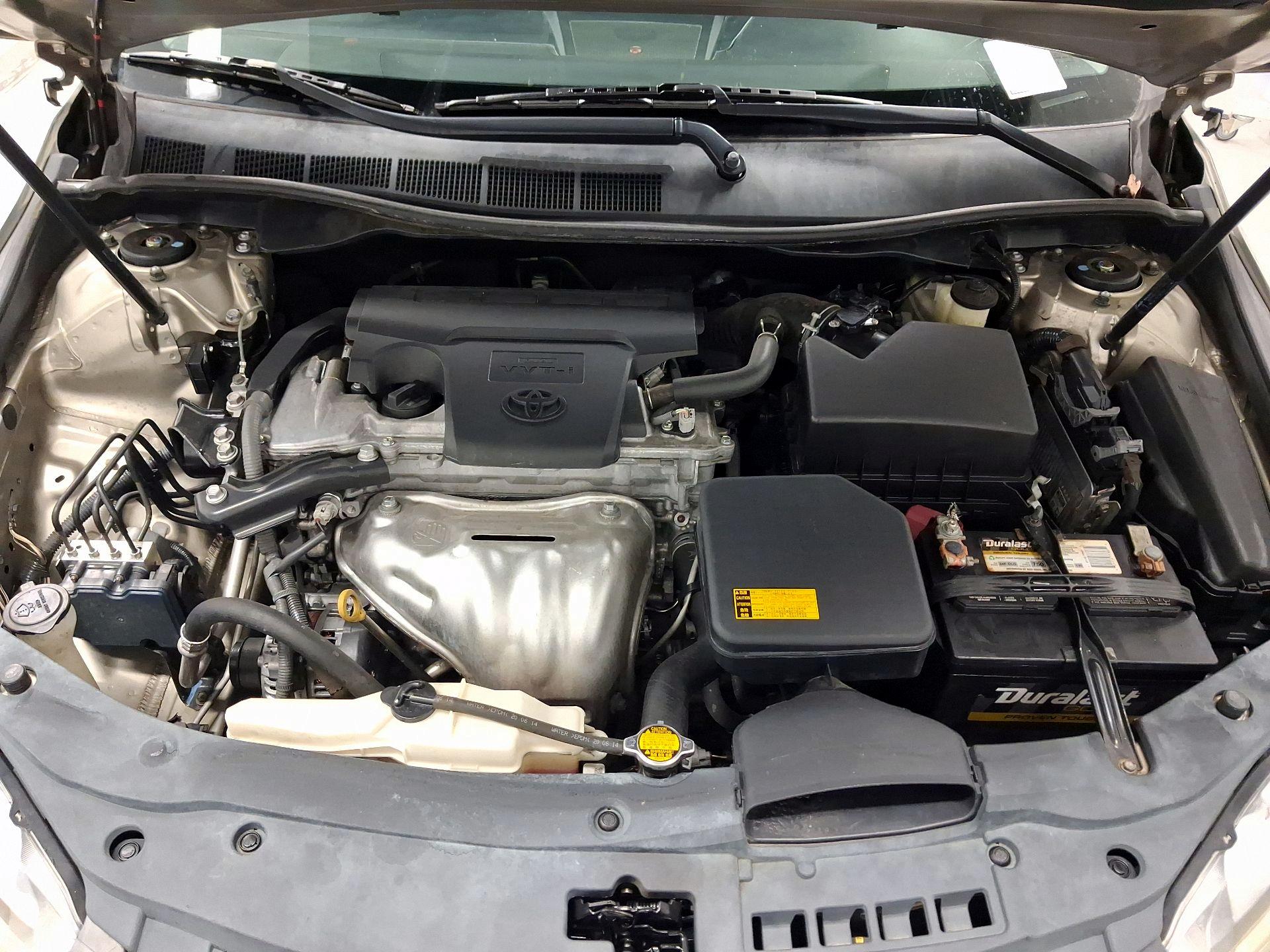 Thumbnail: 2015 Toyota Camry - 19