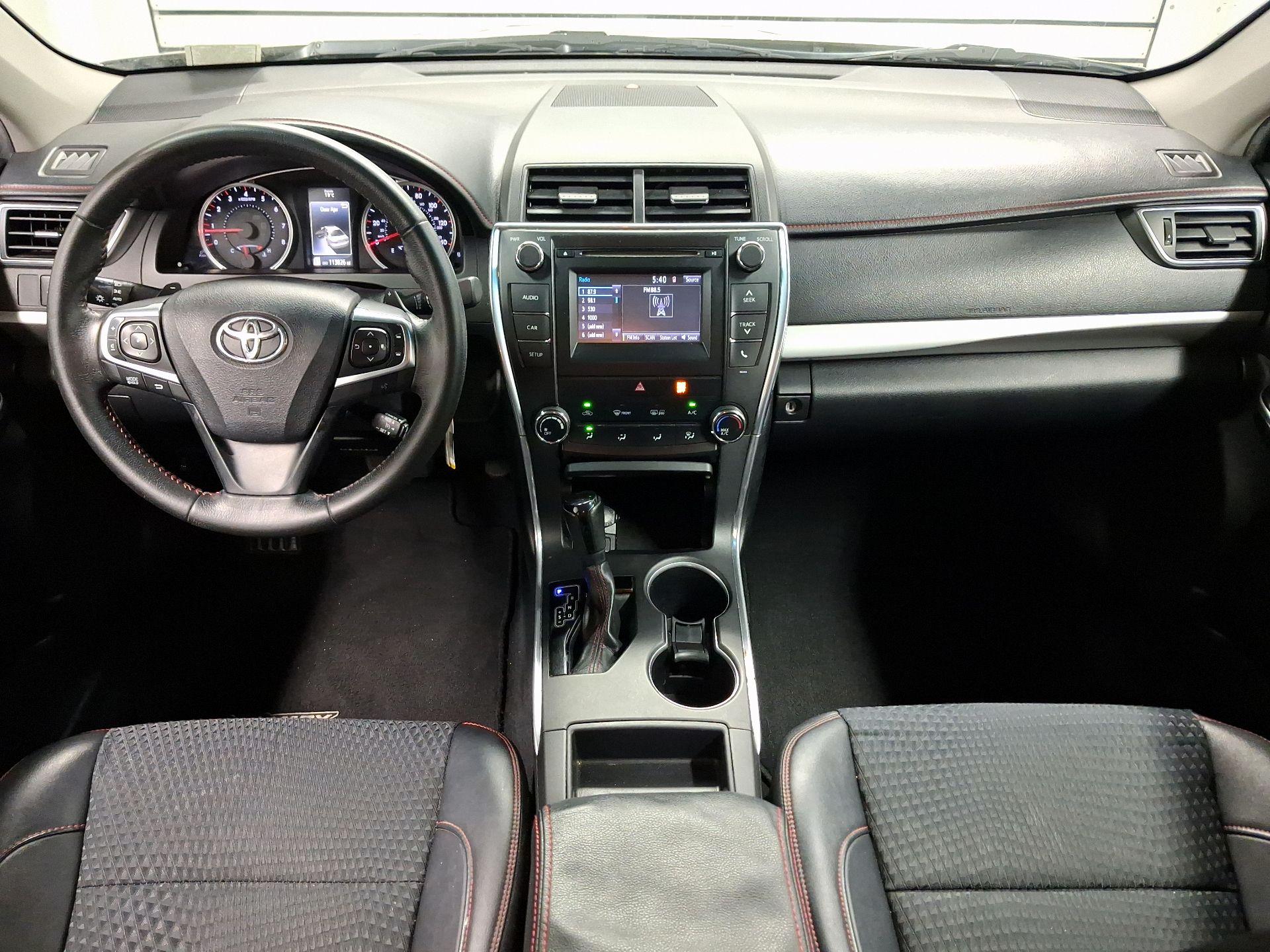Thumbnail: 2015 Toyota Camry - 8