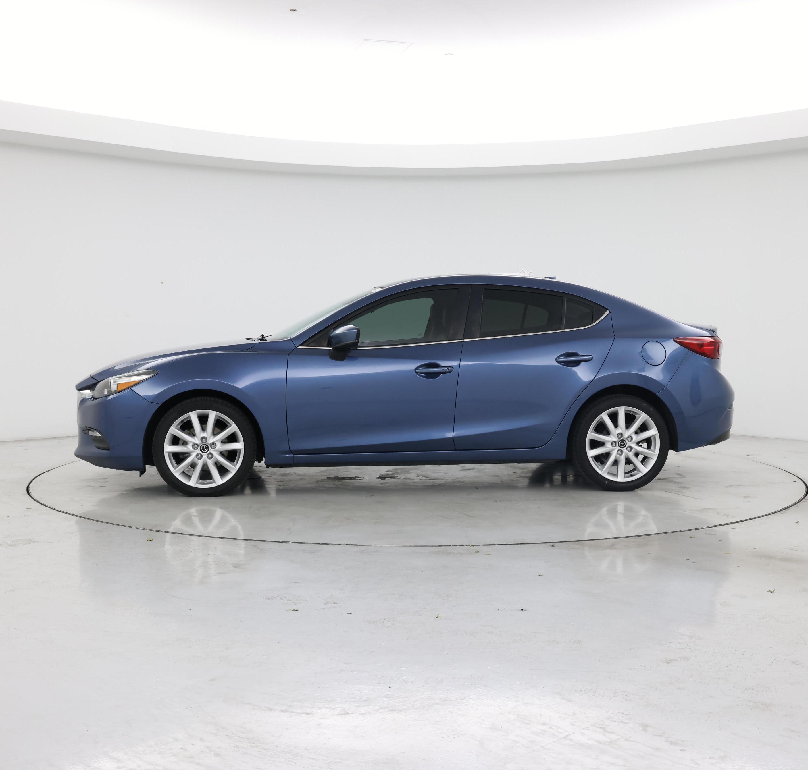 Thumbnail: 2017 Mazda Mazda3 - 3