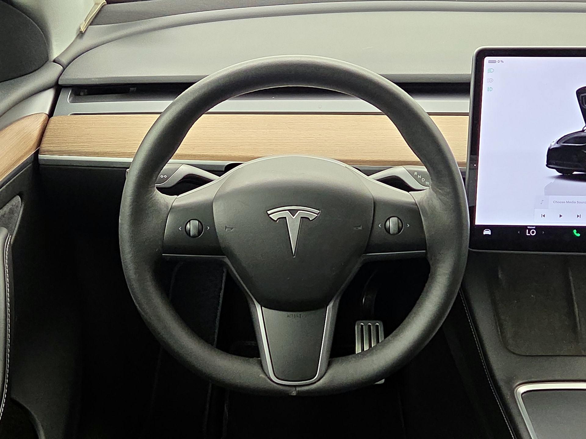 Thumbnail: 2022 Tesla Model Y - 10