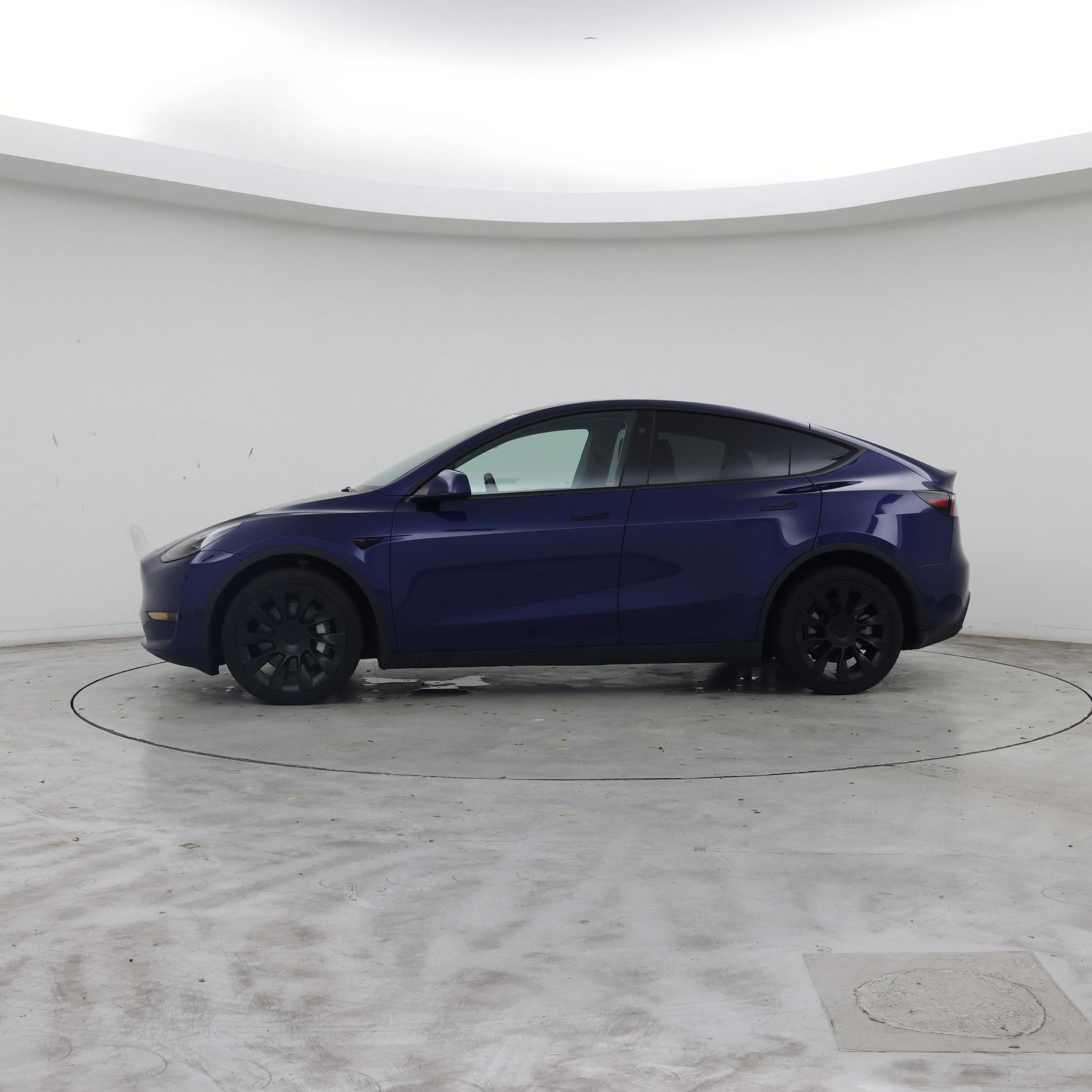 Thumbnail: 2024 Tesla Model Y - 3