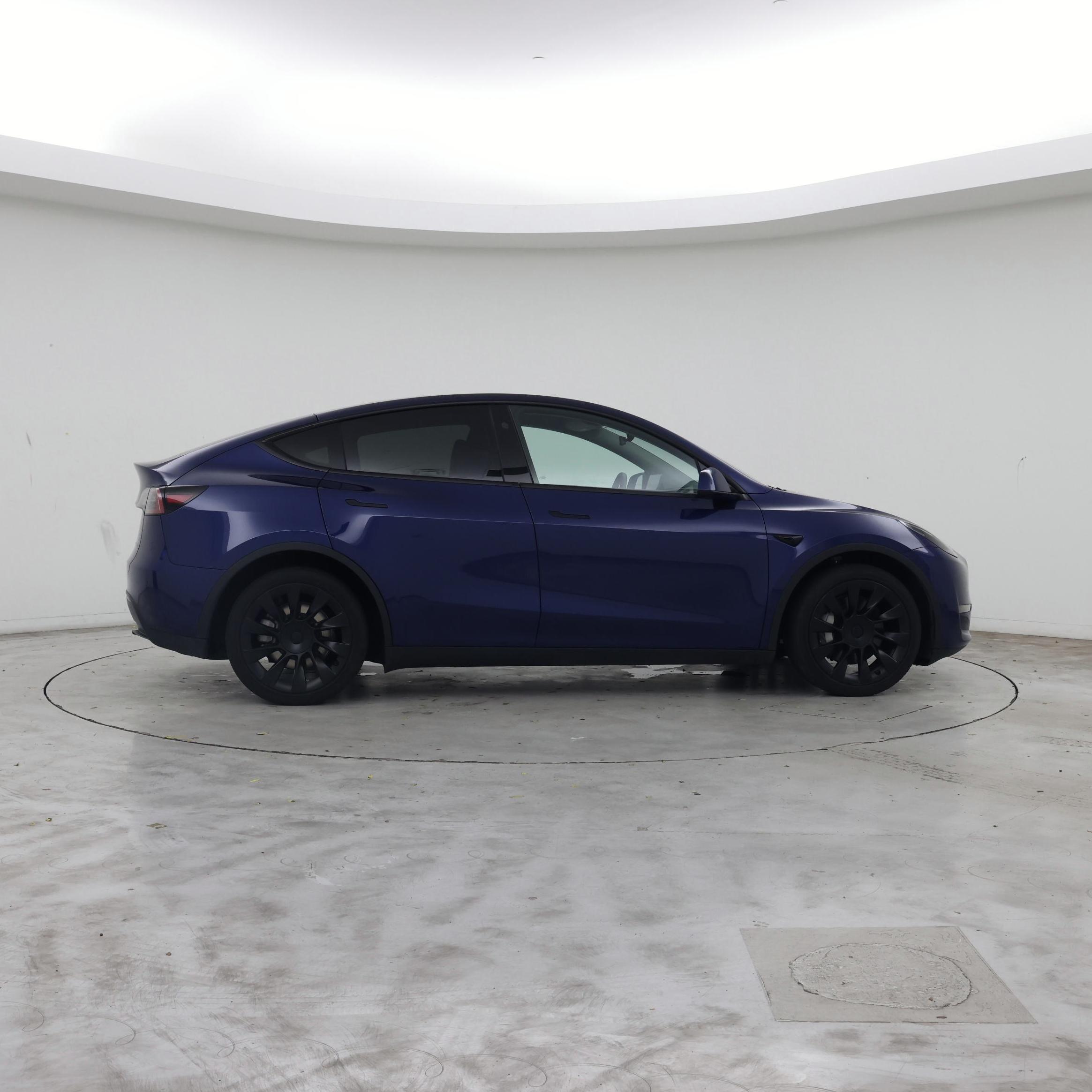 Thumbnail: 2024 Tesla Model Y - 7