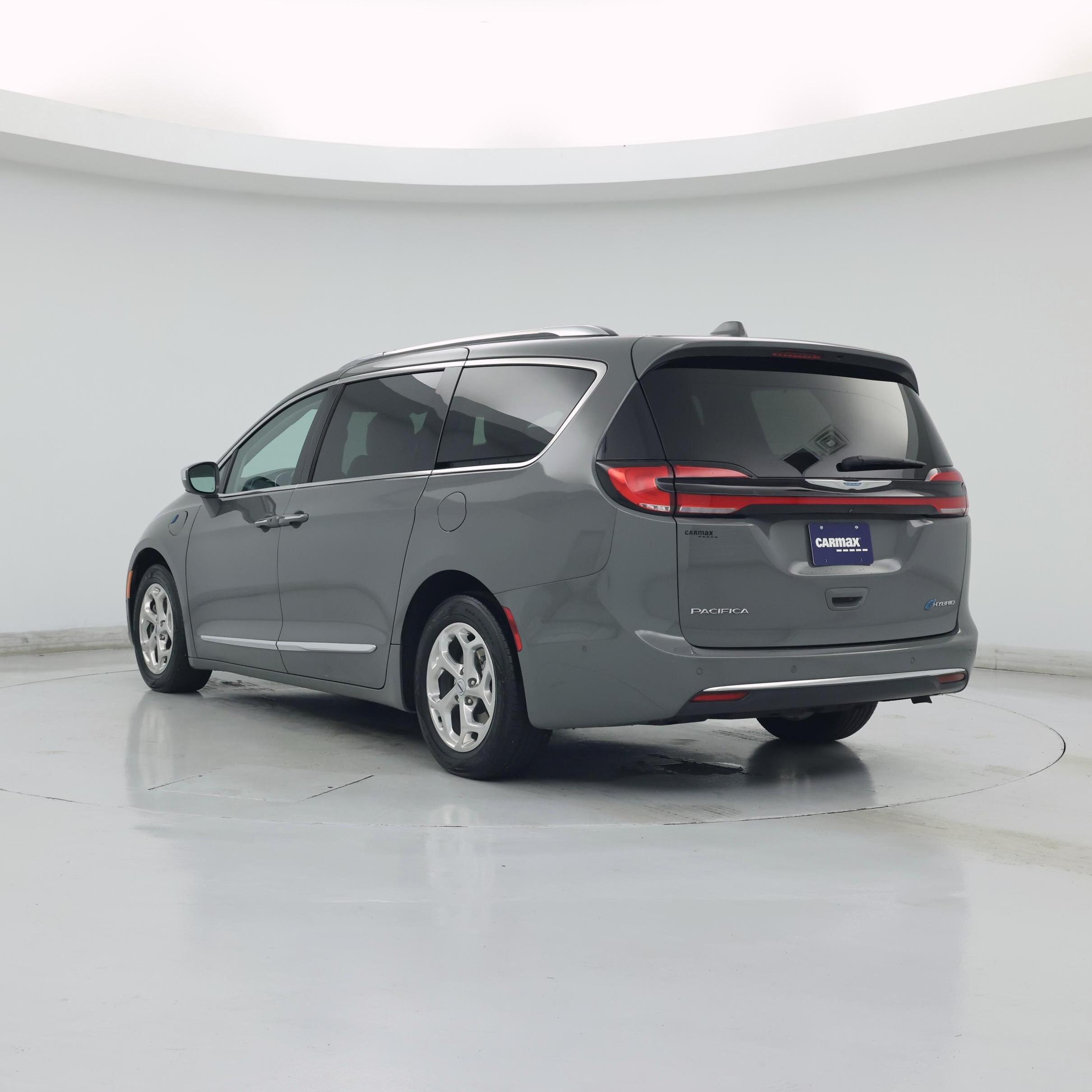 Thumbnail: 2021 Chrysler Pacifica - 2