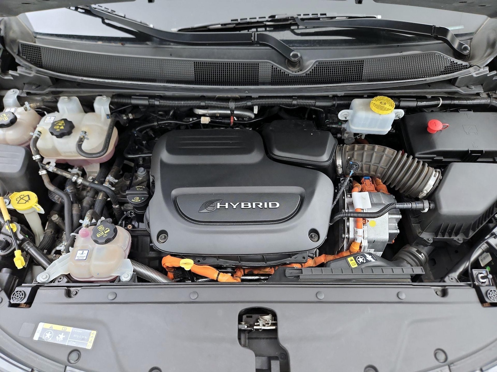 2021 Chrysler Pacifica Hybrid Limited - Photo 24