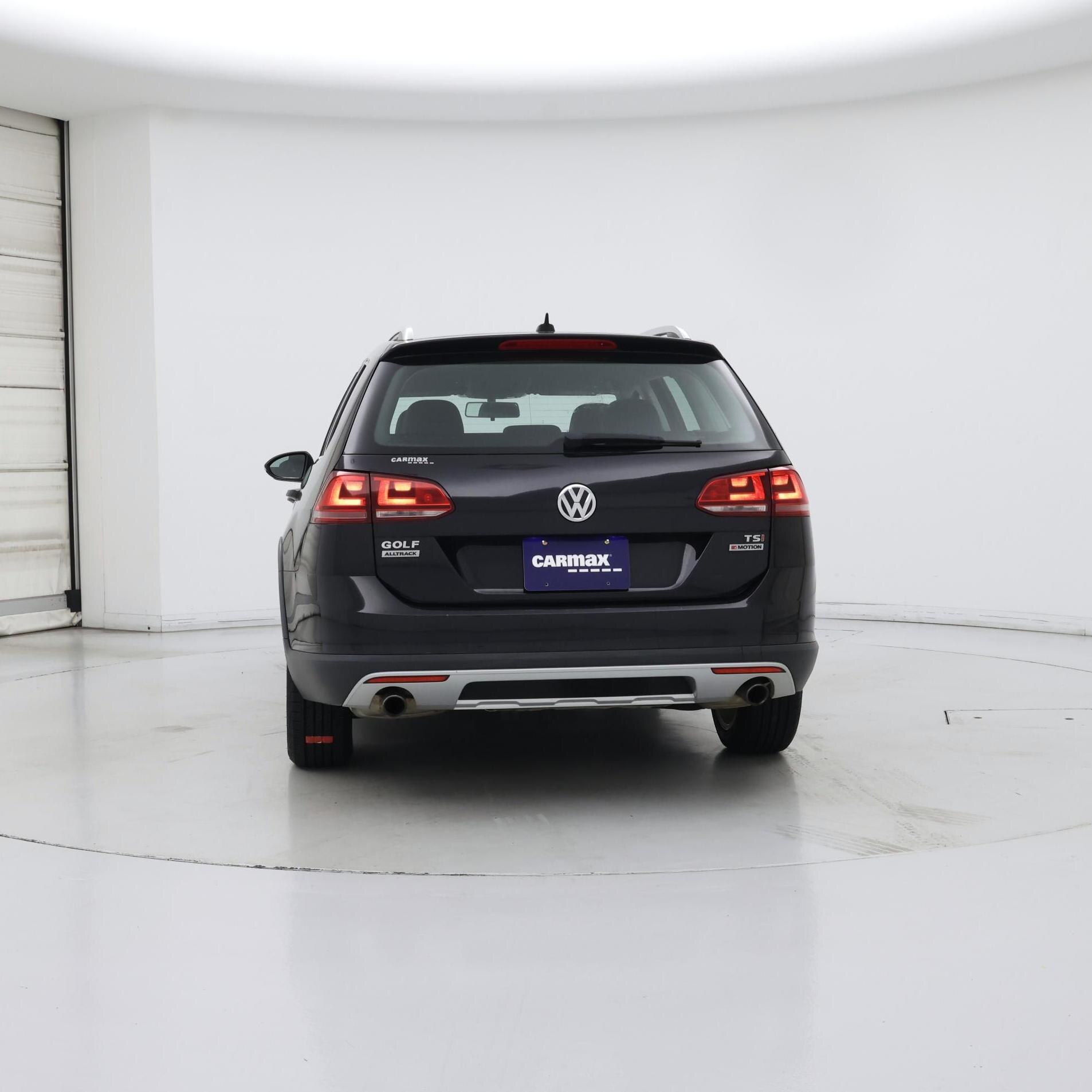 Thumbnail: 2017 Volkswagen Golf - 6