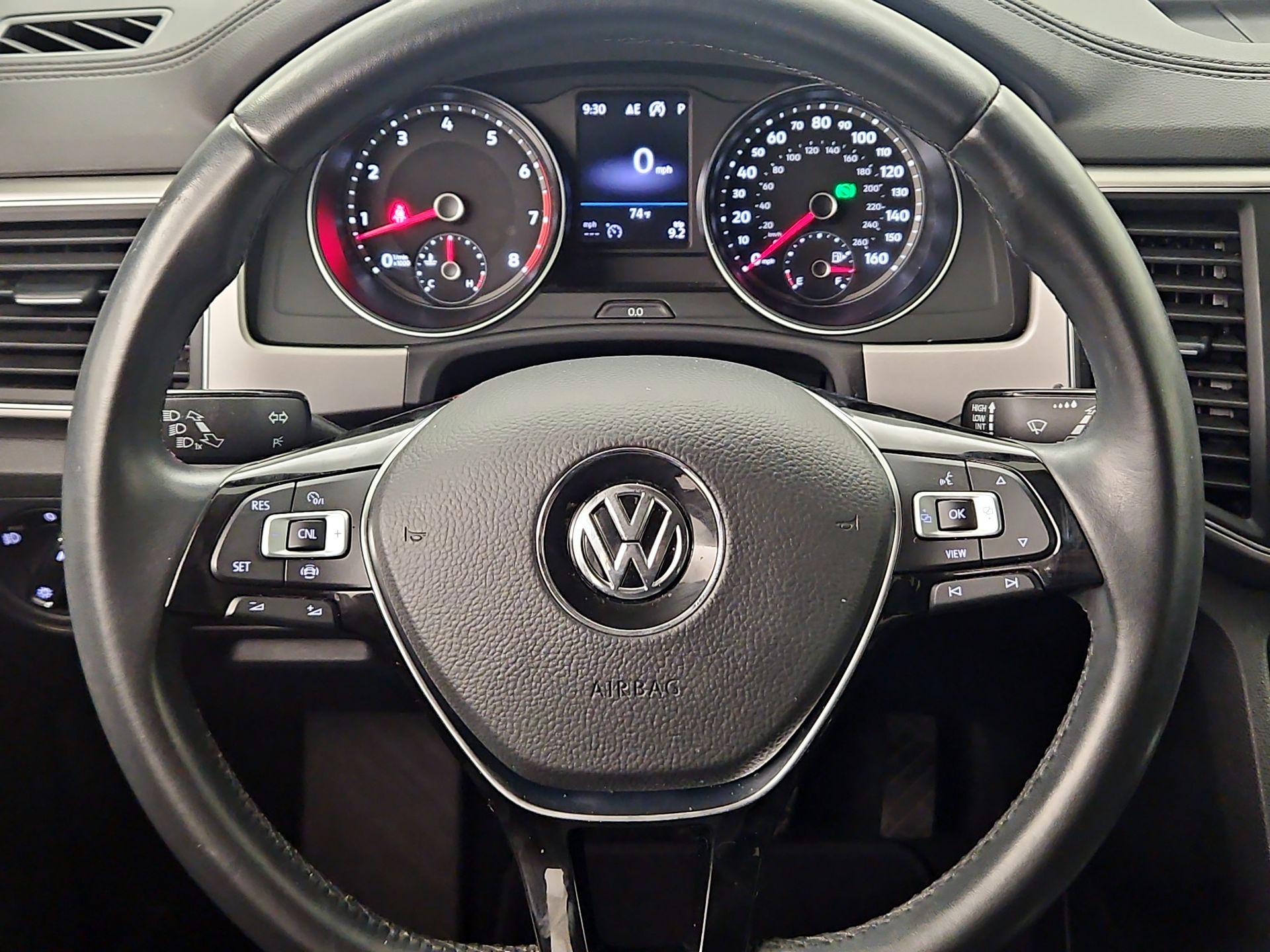 Thumbnail: 2019 Volkswagen Atlas - 10