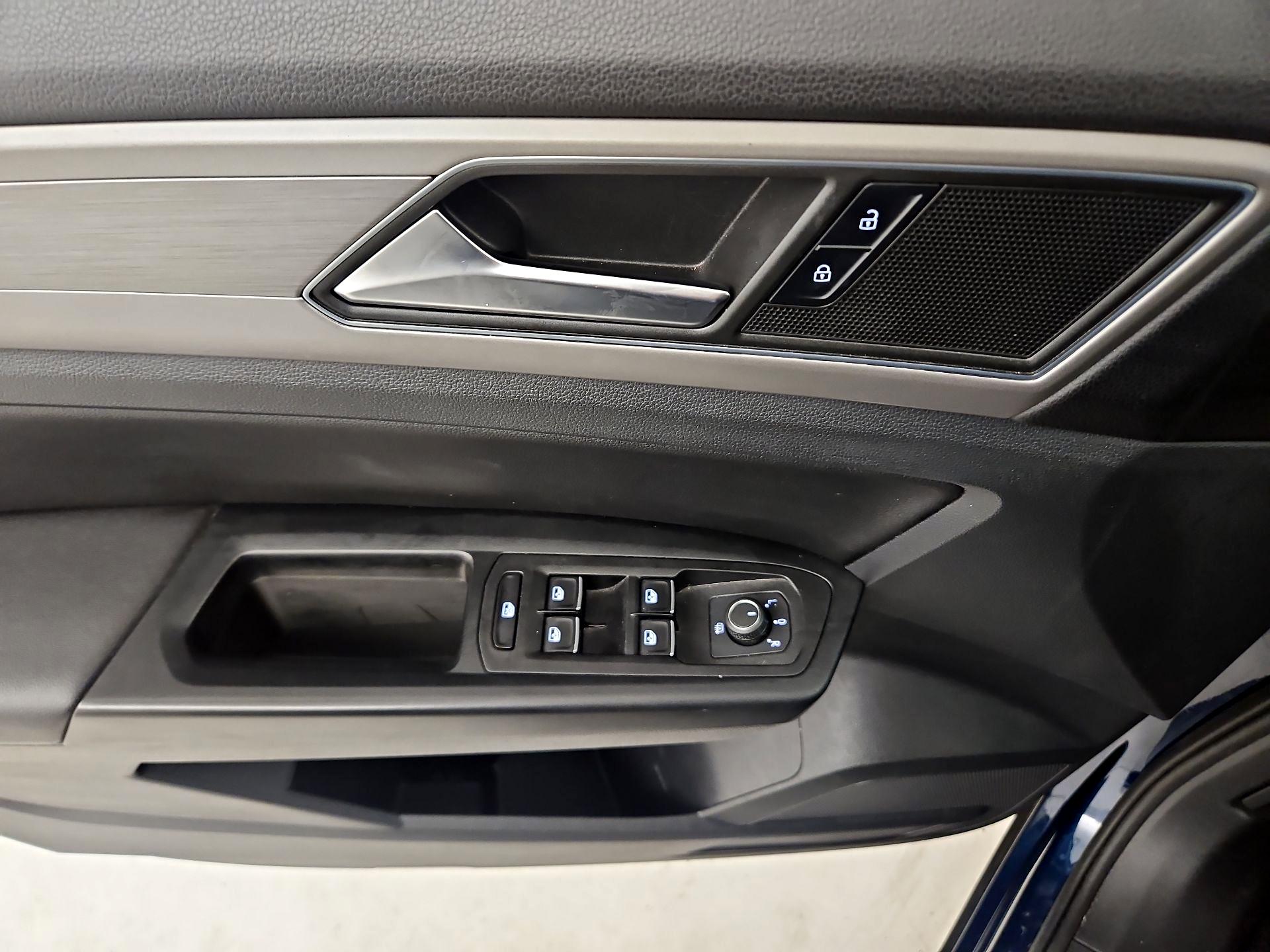 Thumbnail: 2019 Volkswagen Atlas - 12