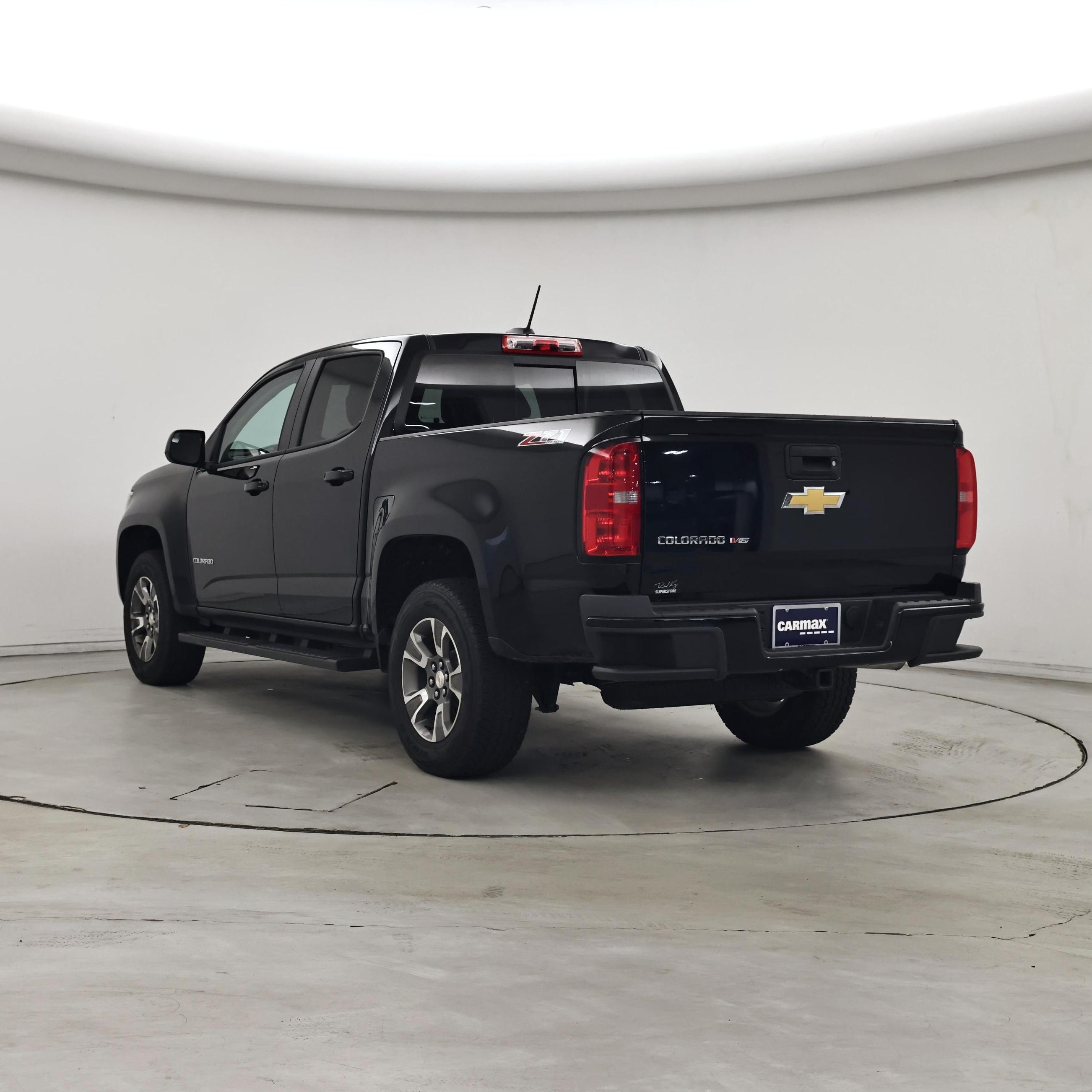 Thumbnail: 2018 Chevrolet Colorado - 2