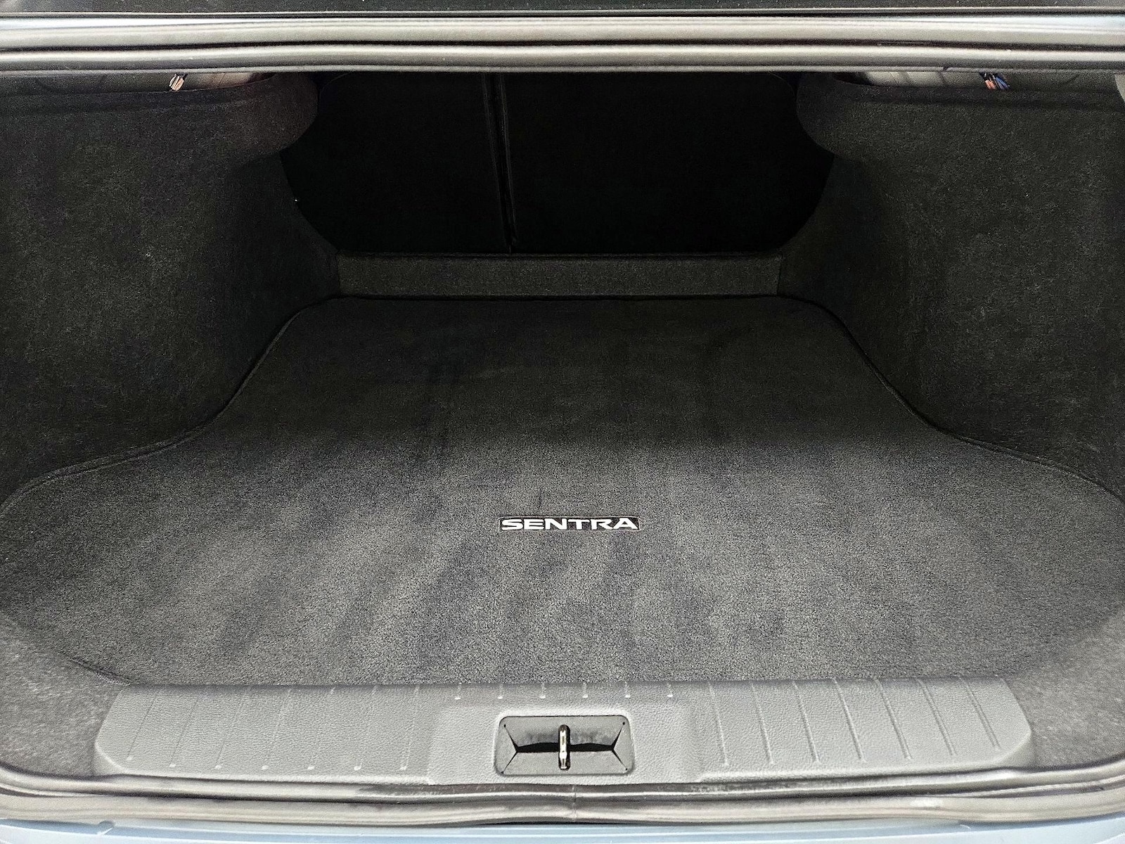 2024 Nissan Sentra SR - Photo 22