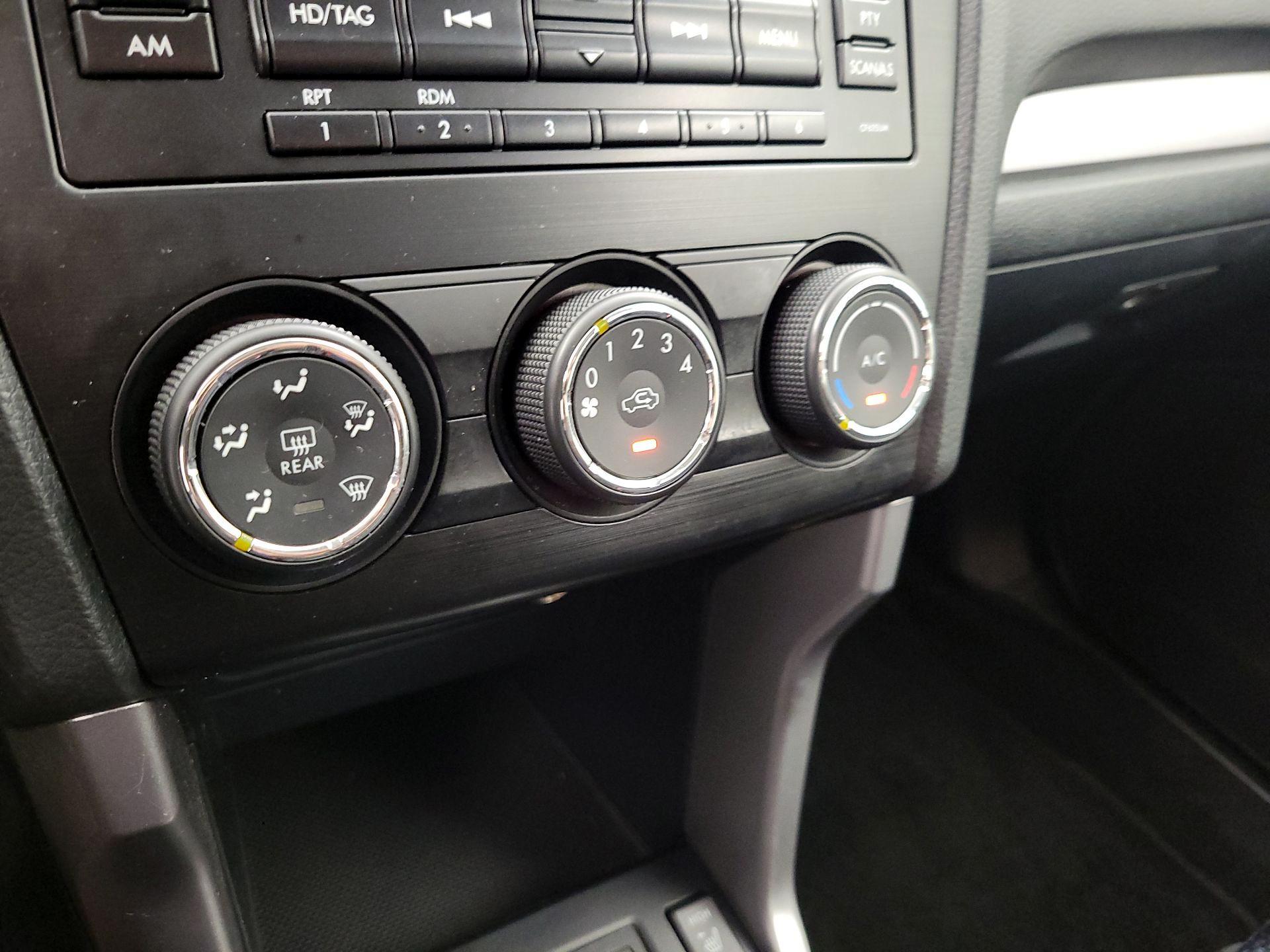 Thumbnail: 2015 Subaru Forester - 16