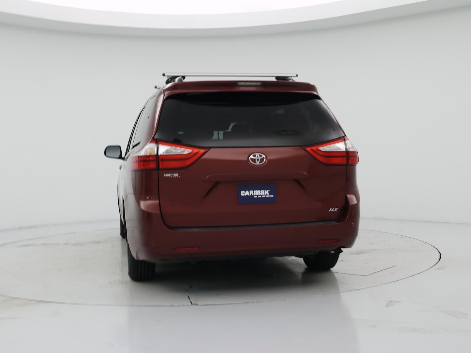2017 Toyota Sienna XLE - Photo 7