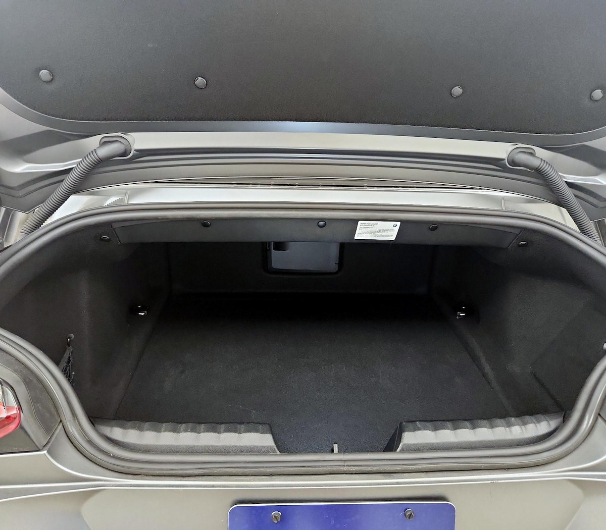 Trunk/Cargo (Seats Up)