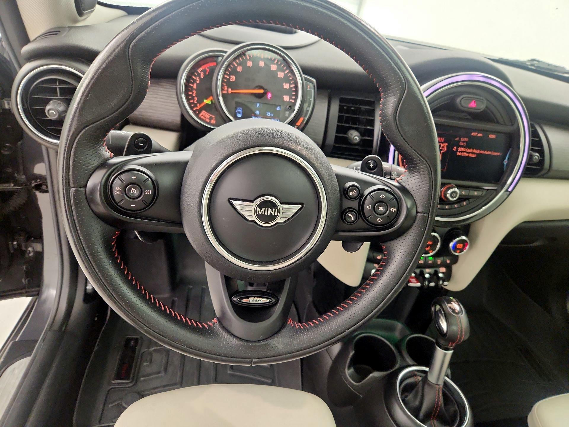 Thumbnail: 2018 MINI Cooper Hardtop - 10
