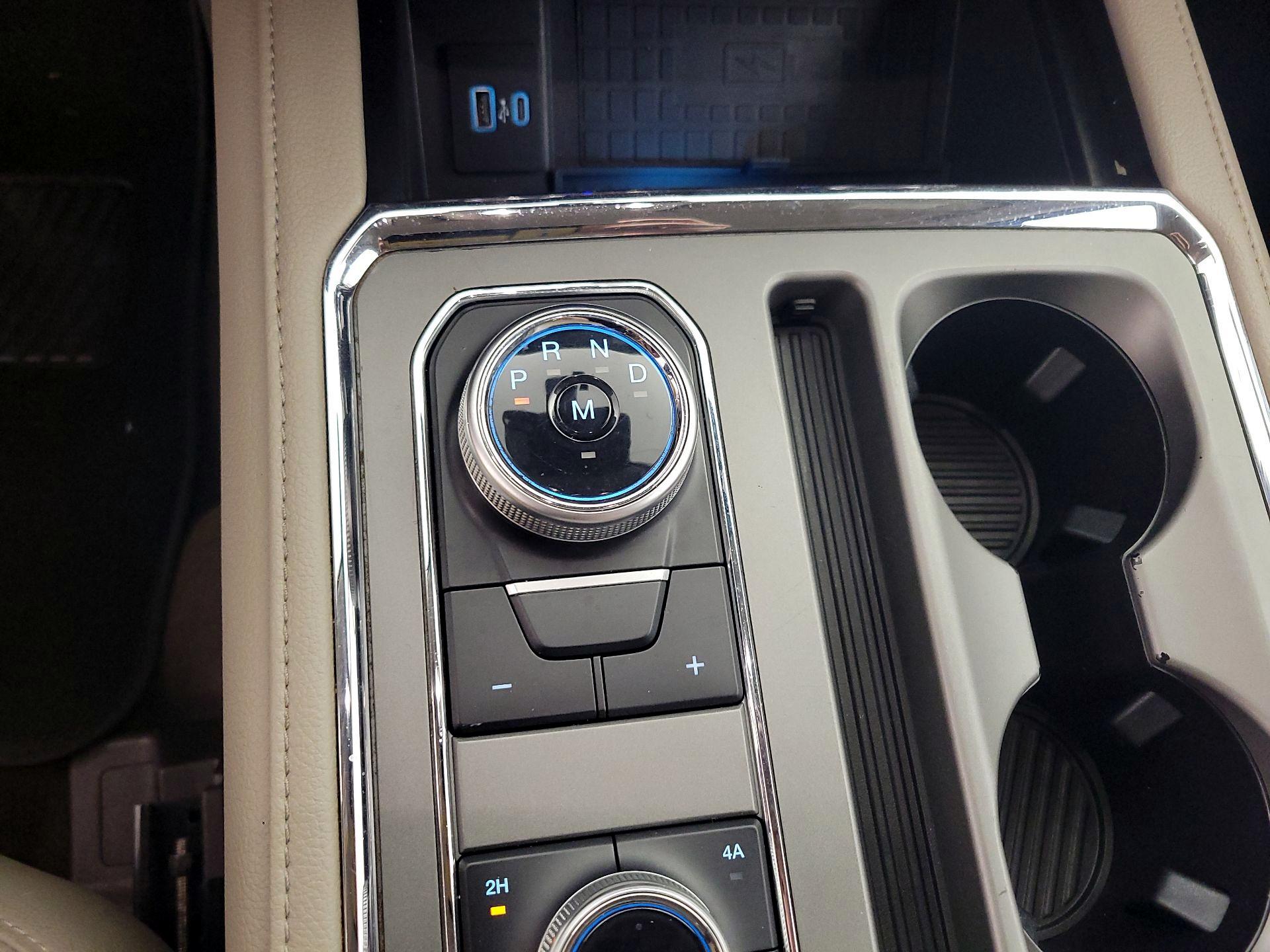 Thumbnail: 2020 Ford Expedition - 18