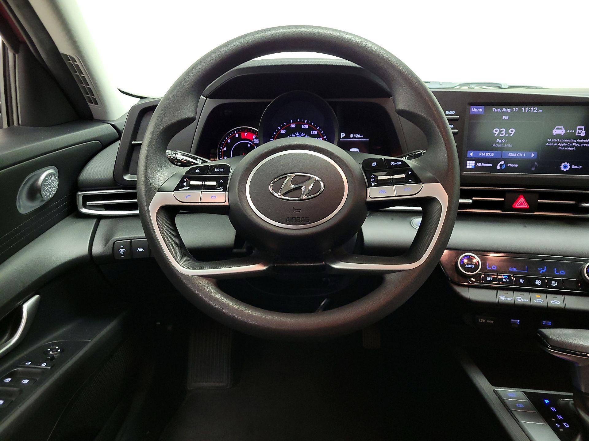 Thumbnail: 2023 Hyundai Elantra - 10