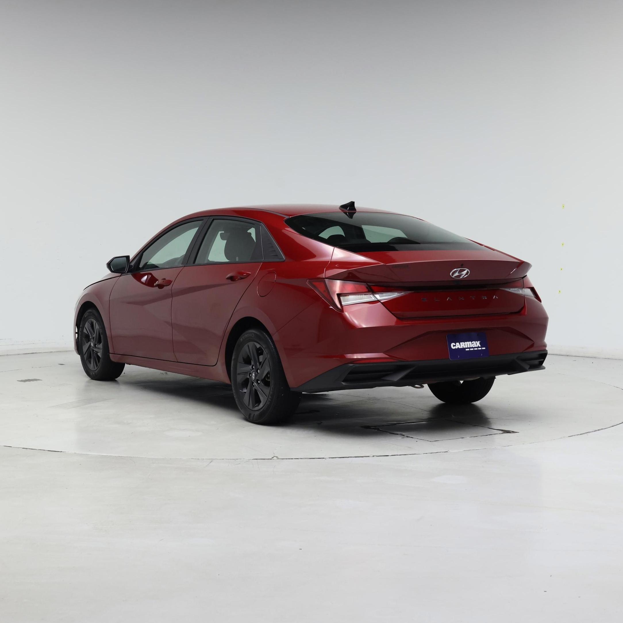 Thumbnail: 2023 Hyundai Elantra - 2