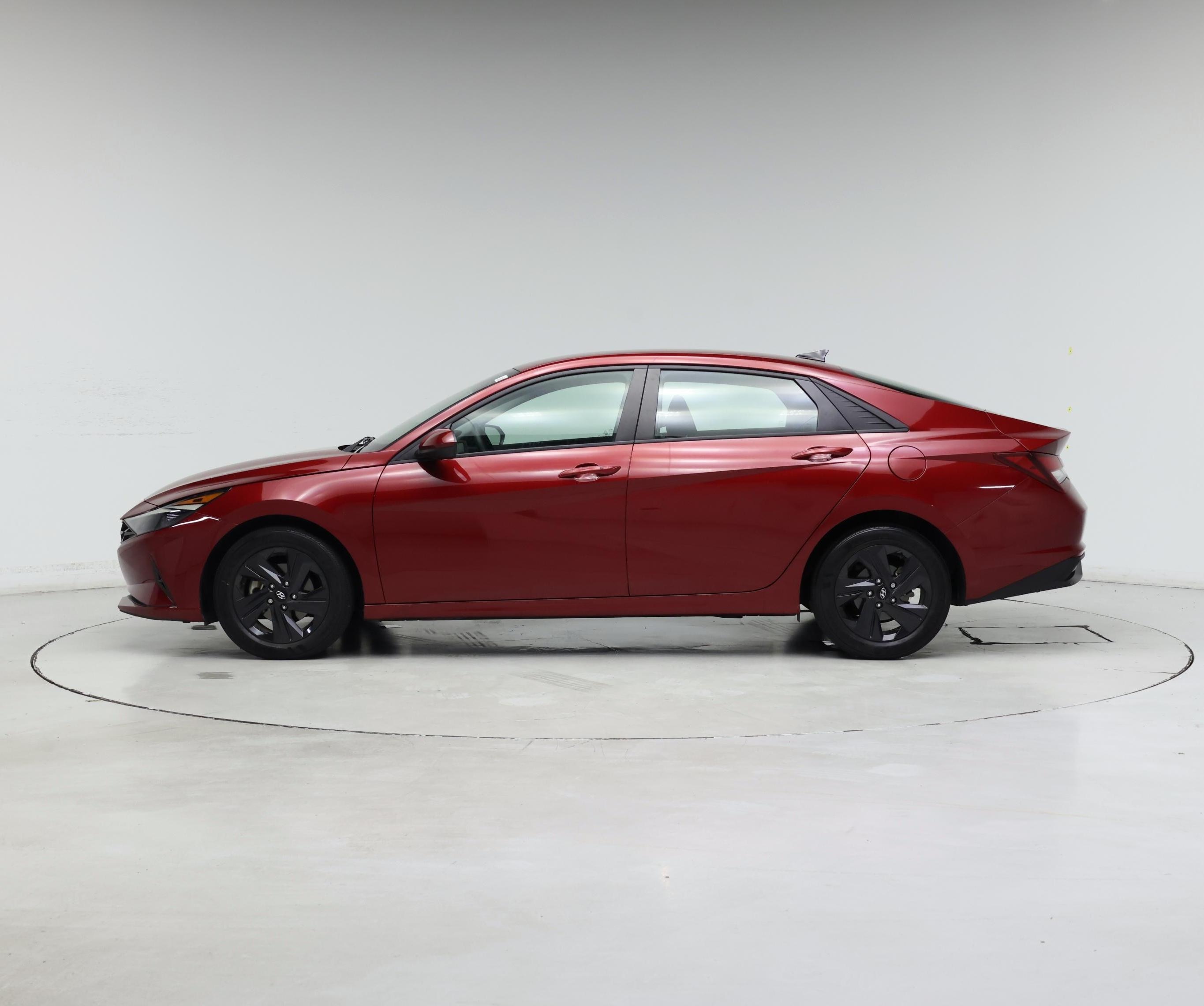 Thumbnail: 2023 Hyundai Elantra - 3