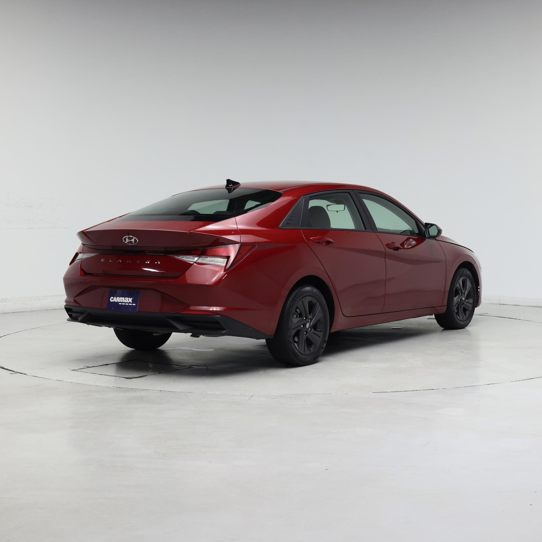 Thumbnail: 2023 Hyundai Elantra - 8