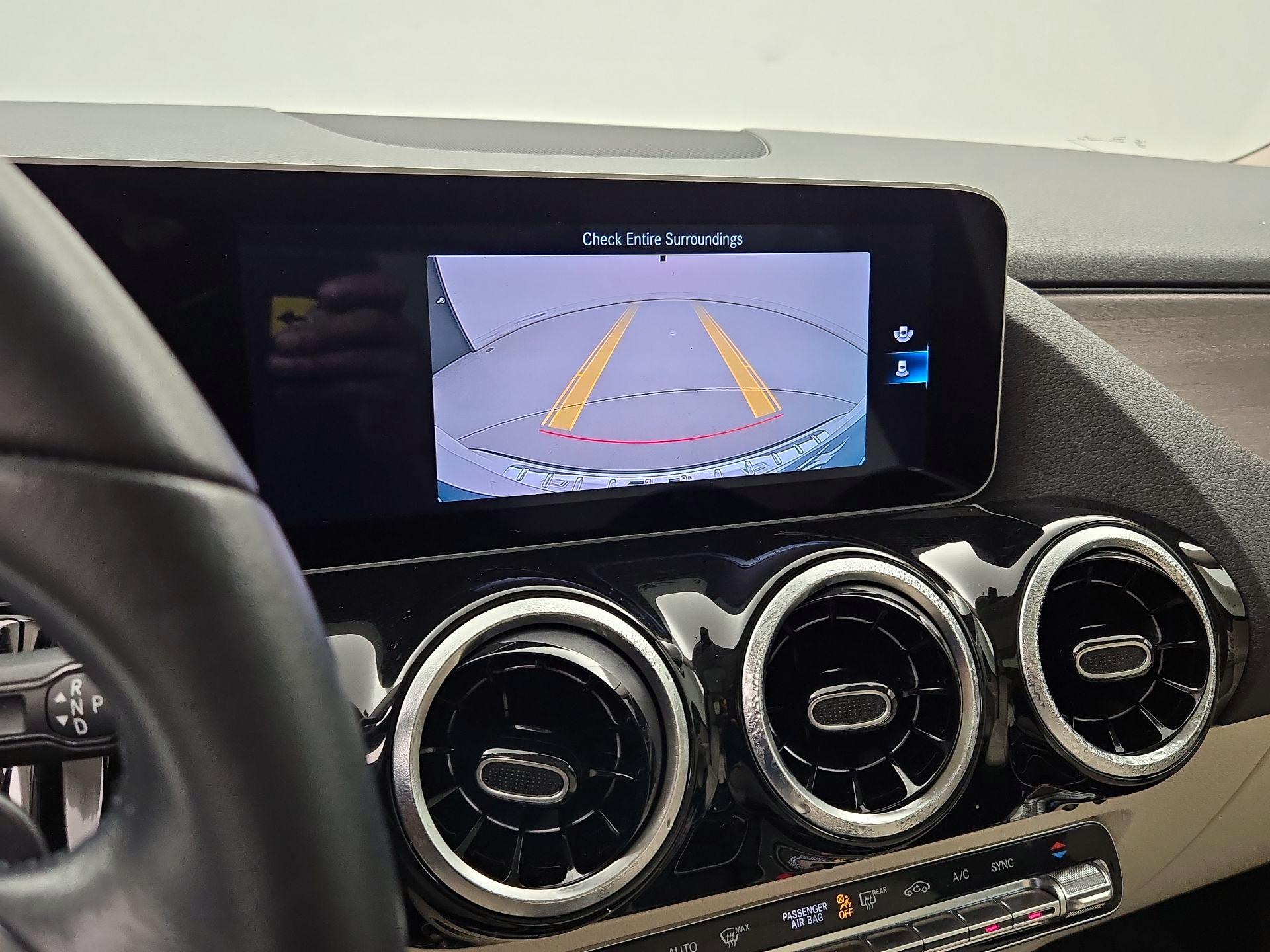 Thumbnail: 2021 Mercedes-Benz GLA - 14