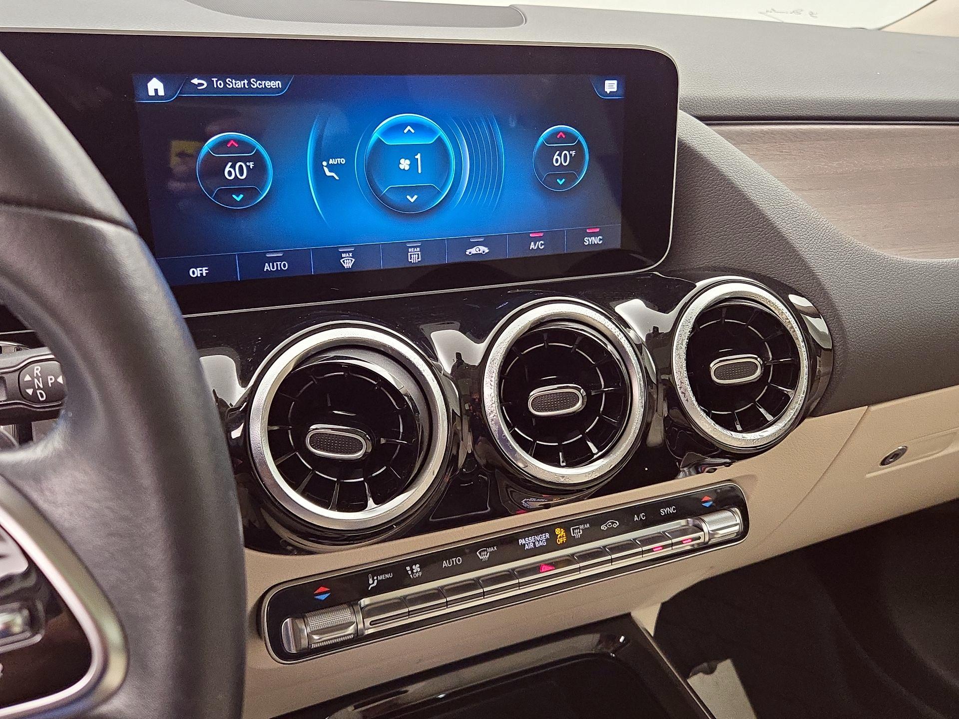 Thumbnail: 2021 Mercedes-Benz GLA - 16