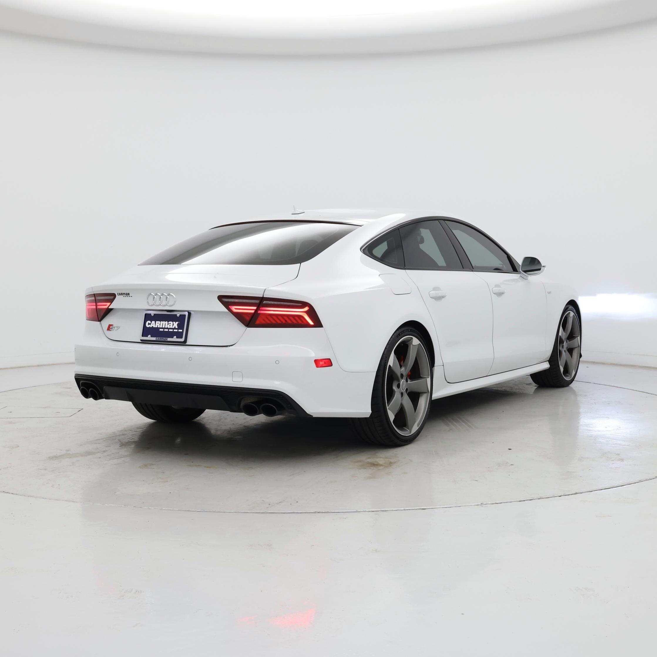 Thumbnail: 2018 Audi S7 - 8