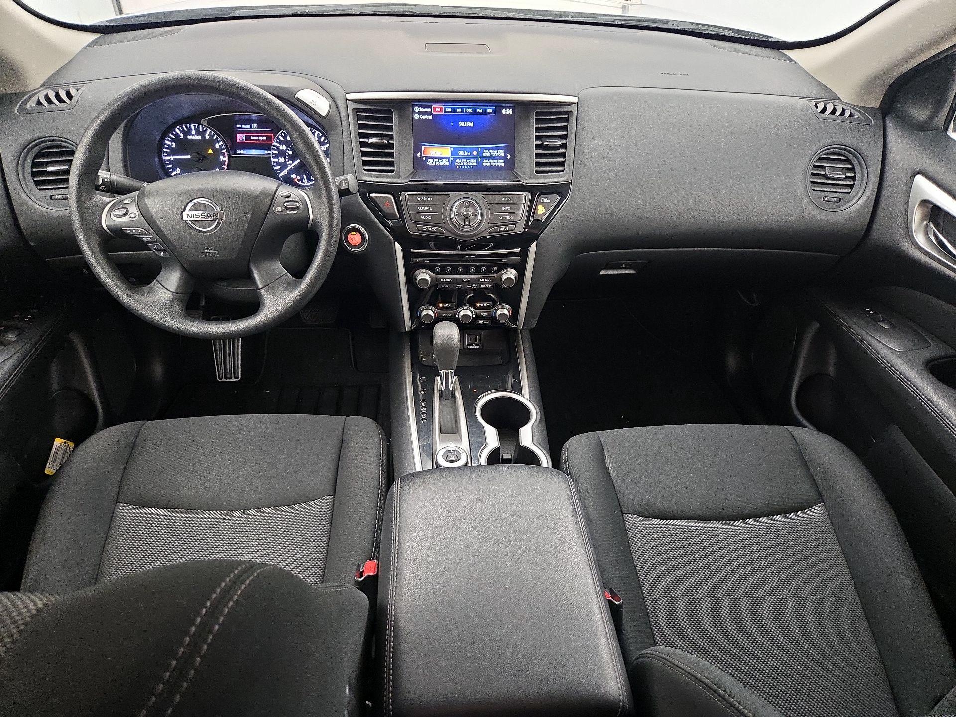 Thumbnail: 2019 Nissan Pathfinder - 9