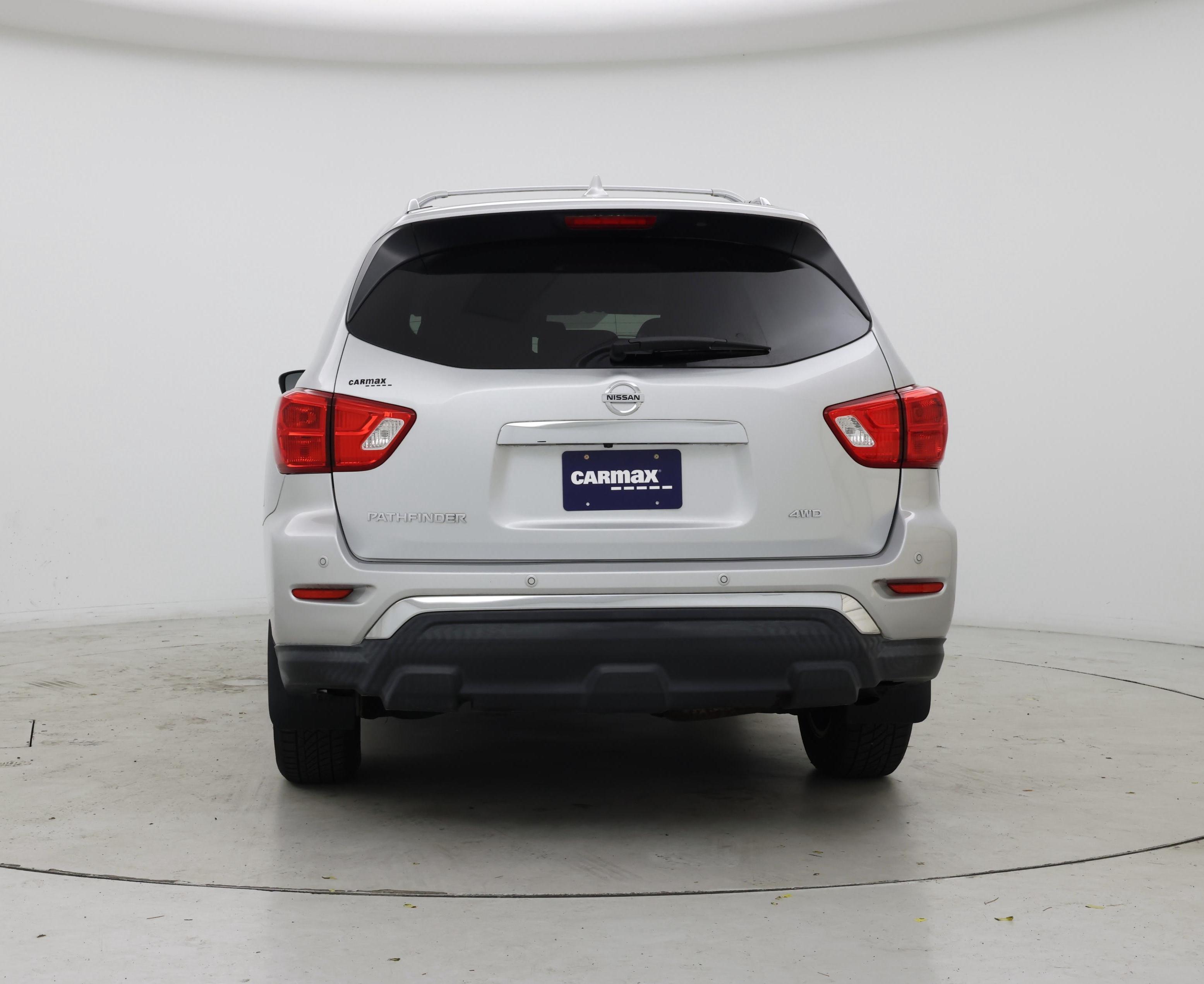 Thumbnail: 2019 Nissan Pathfinder - 6