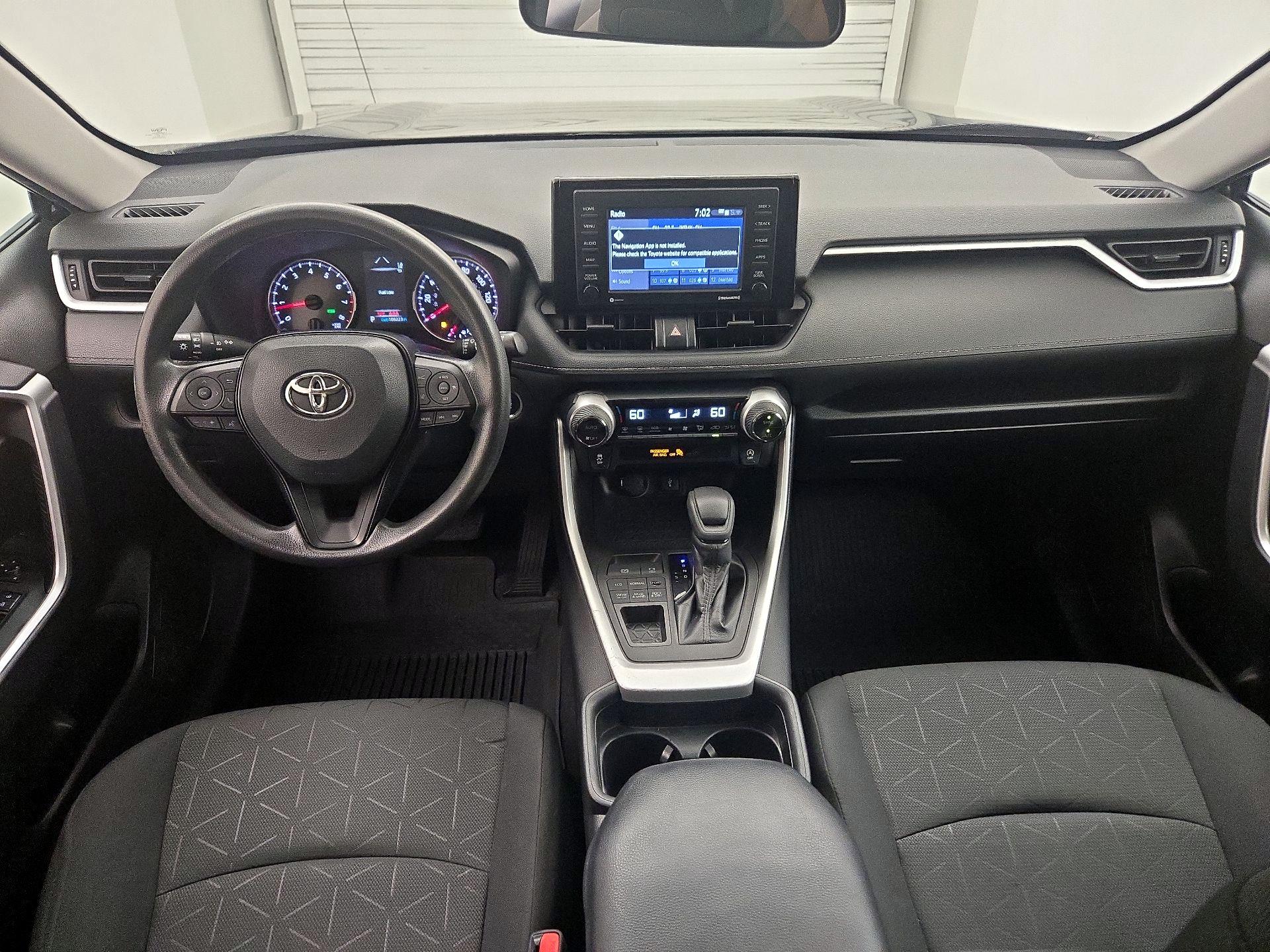 Thumbnail: 2021 Toyota RAV4 - 9