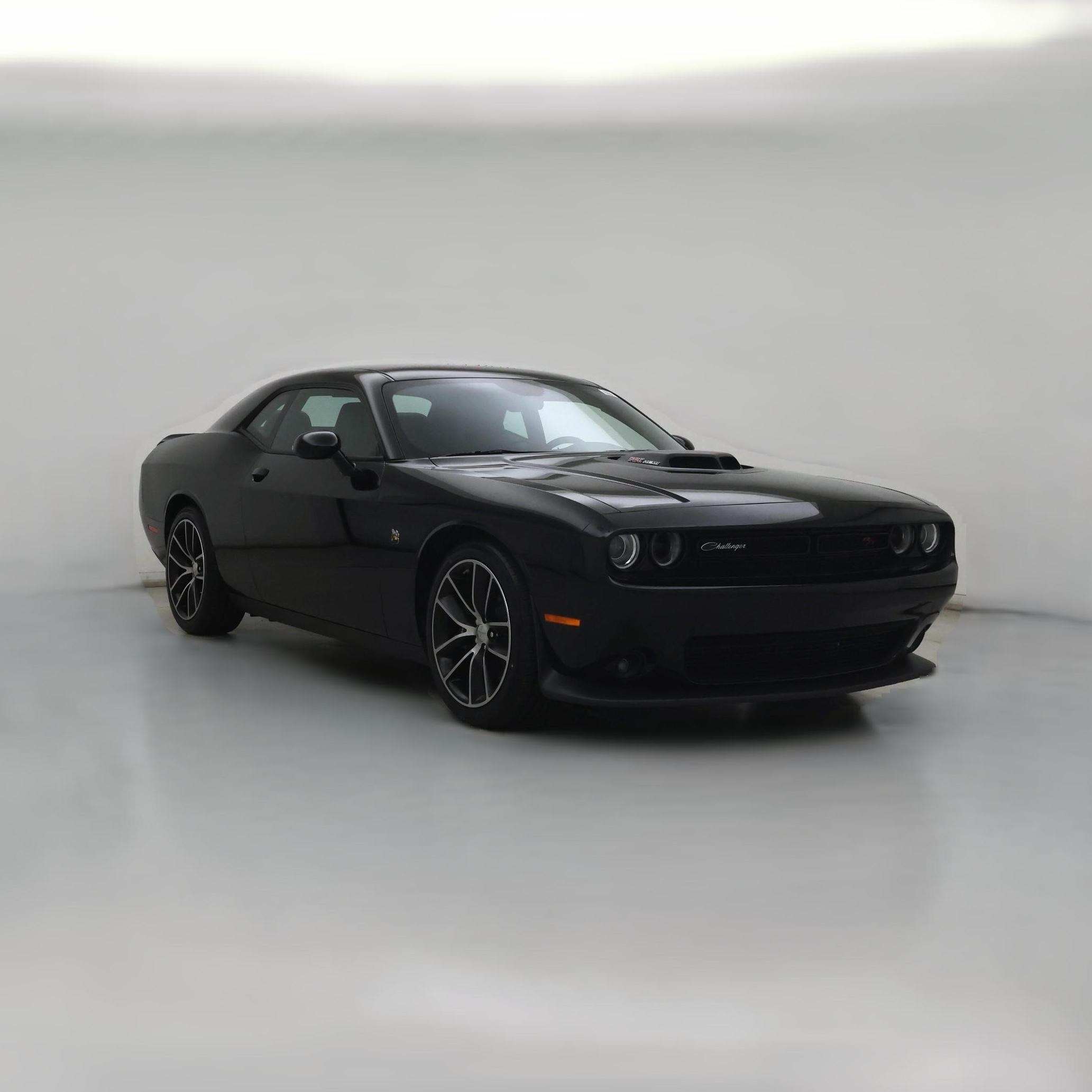 Thumbnail: 2016 Dodge Challenger - 1