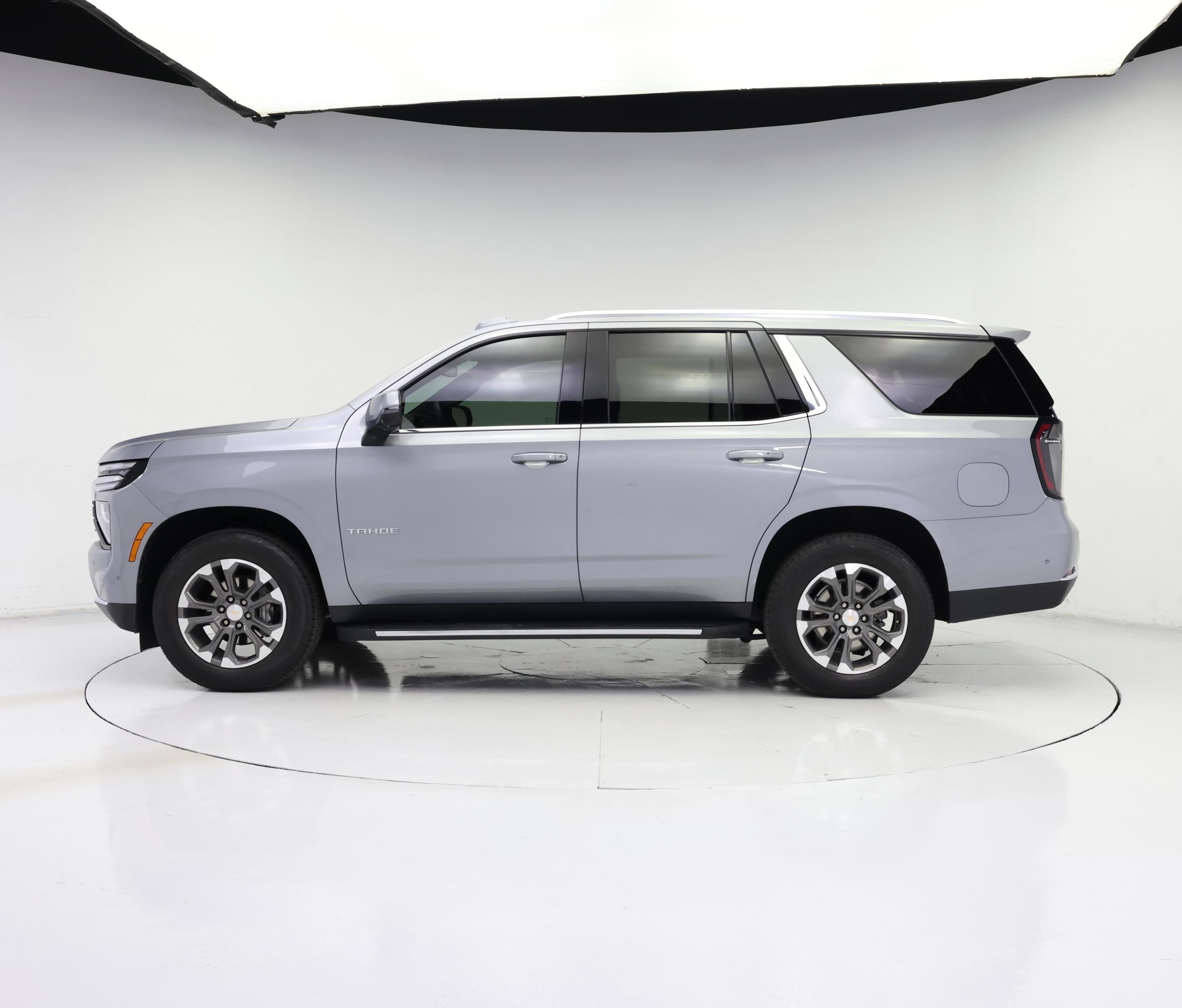 Thumbnail: 2025 Chevrolet Tahoe - 3