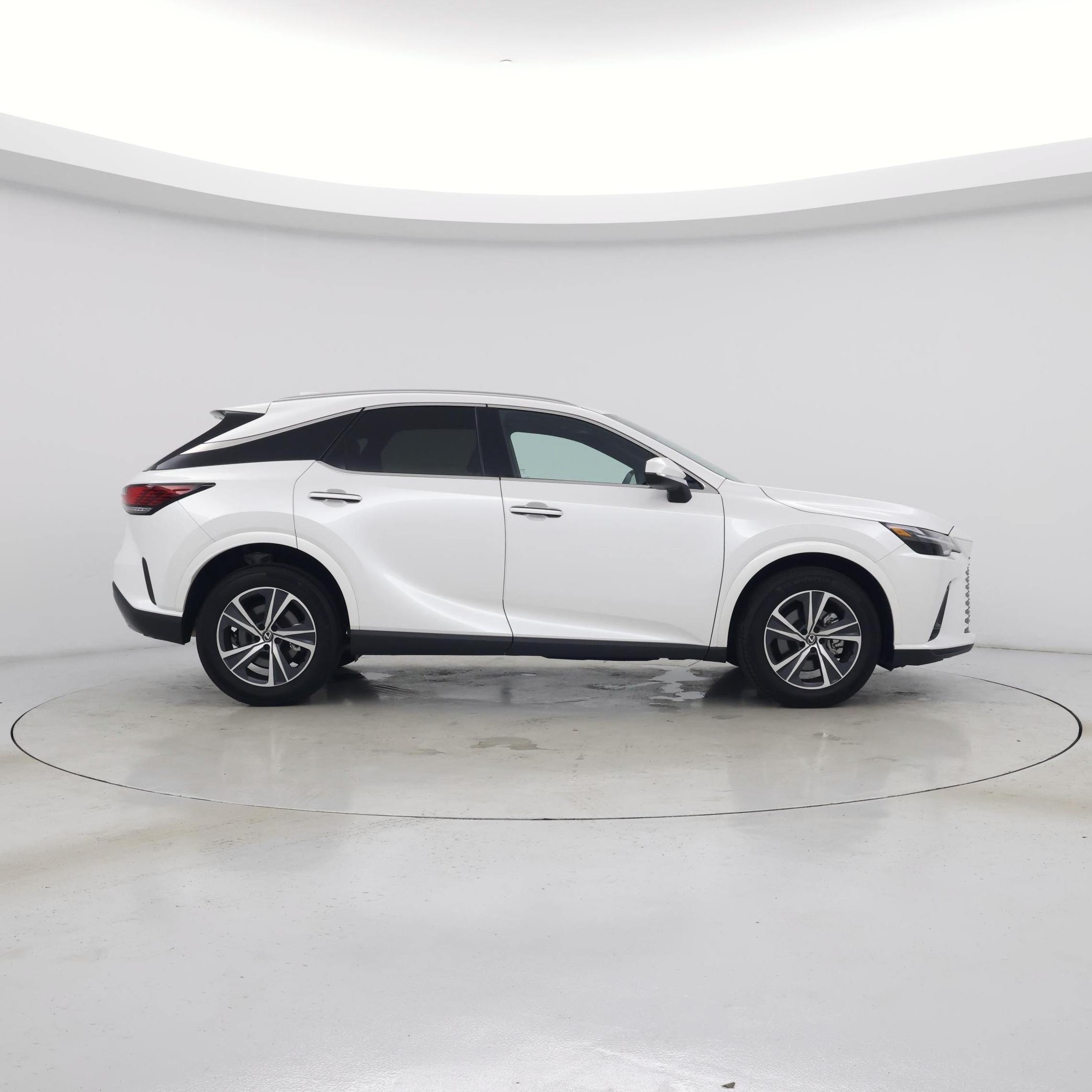 Thumbnail: 2025 Lexus RX - 7
