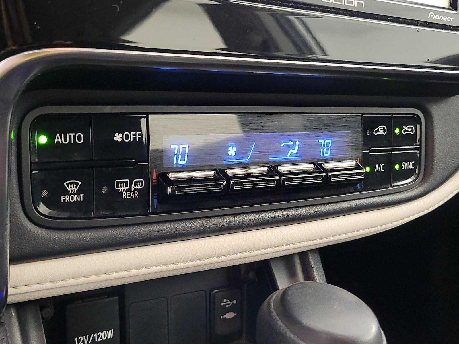 2016 Scion iM Base - Photo 17