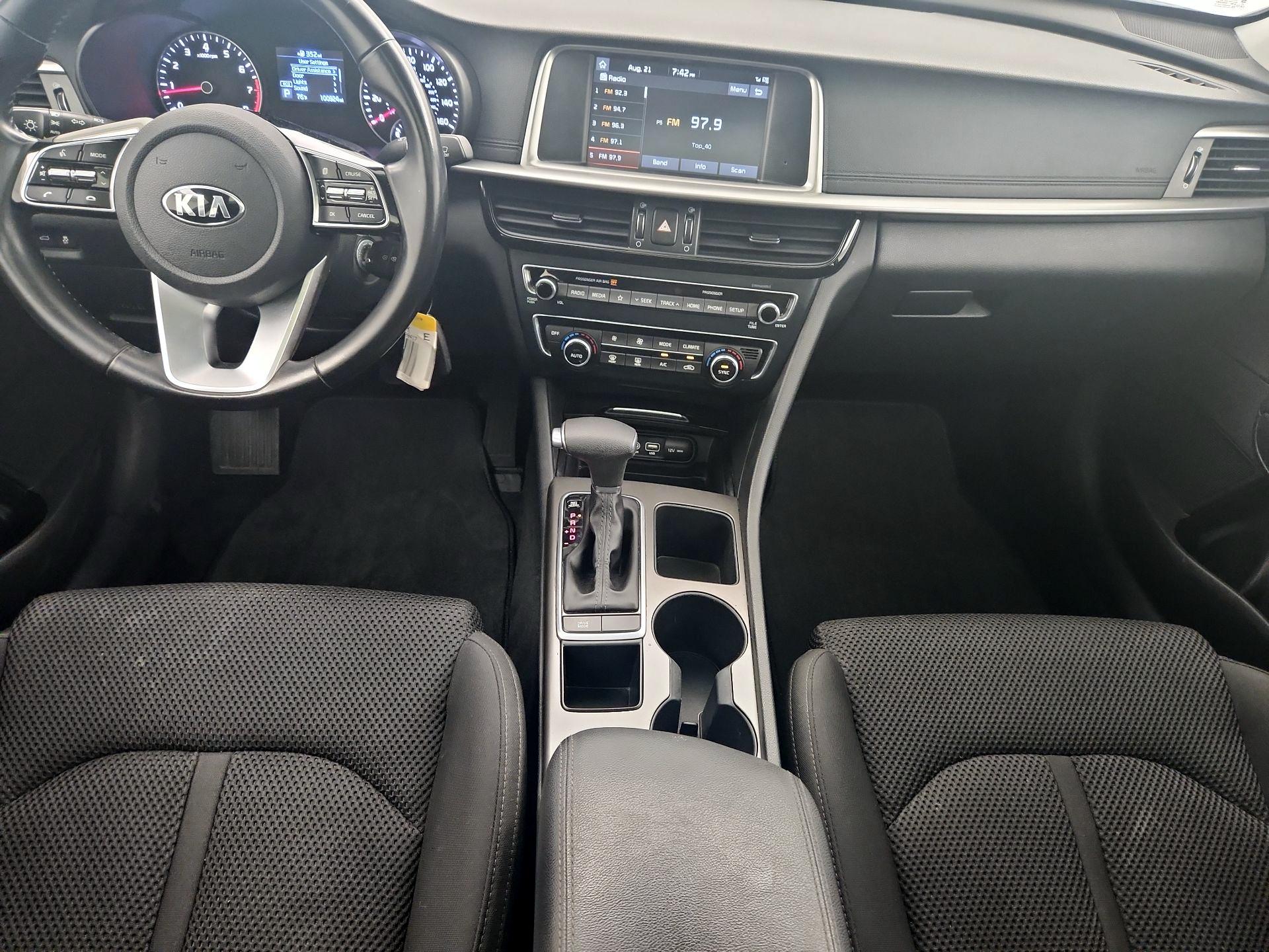 Thumbnail: 2019 Kia Optima - 8