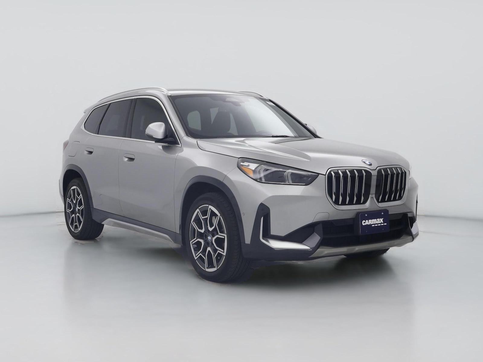 2023 BMW X1