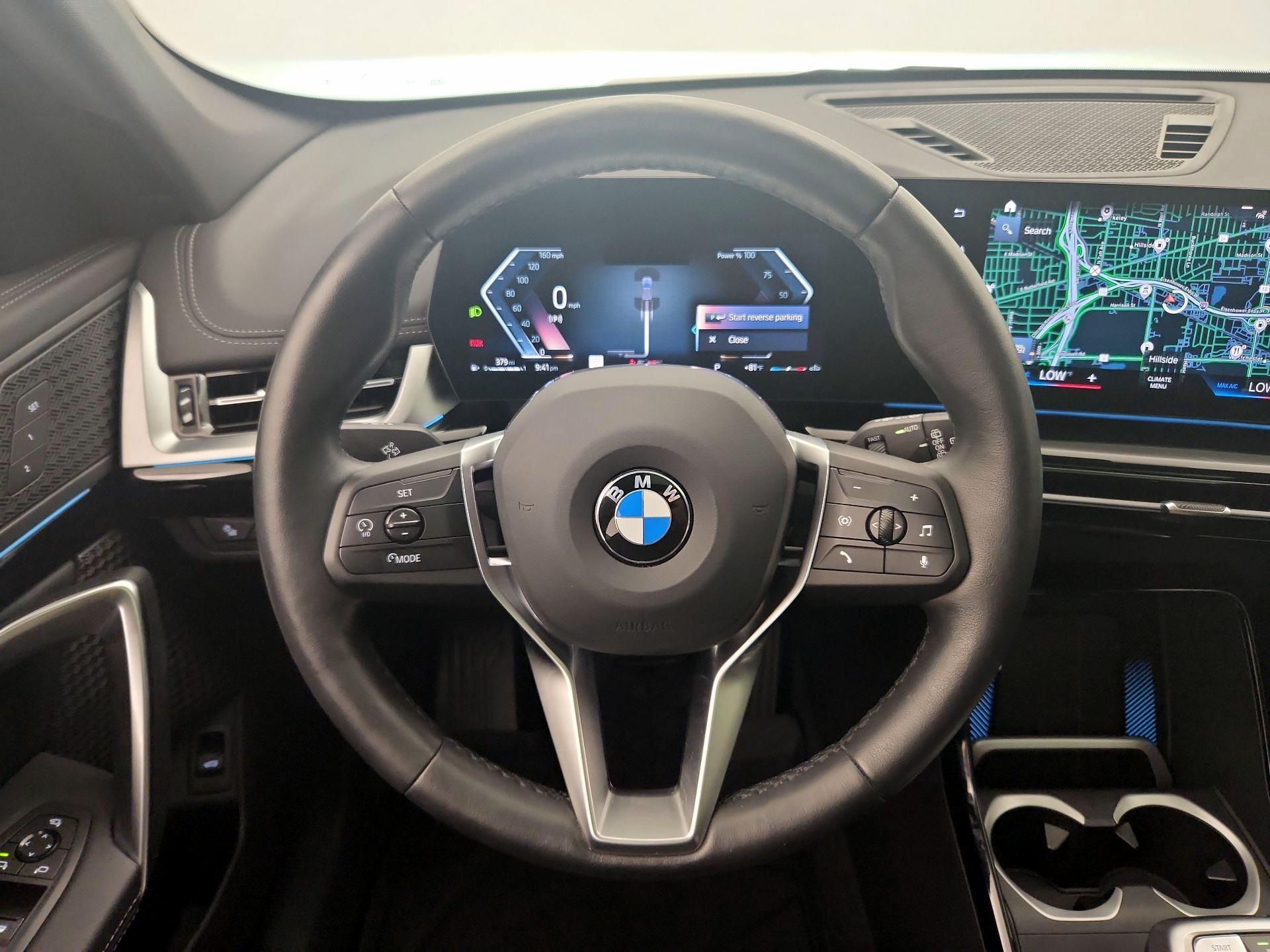 Thumbnail: 2023 BMW X1 - 10