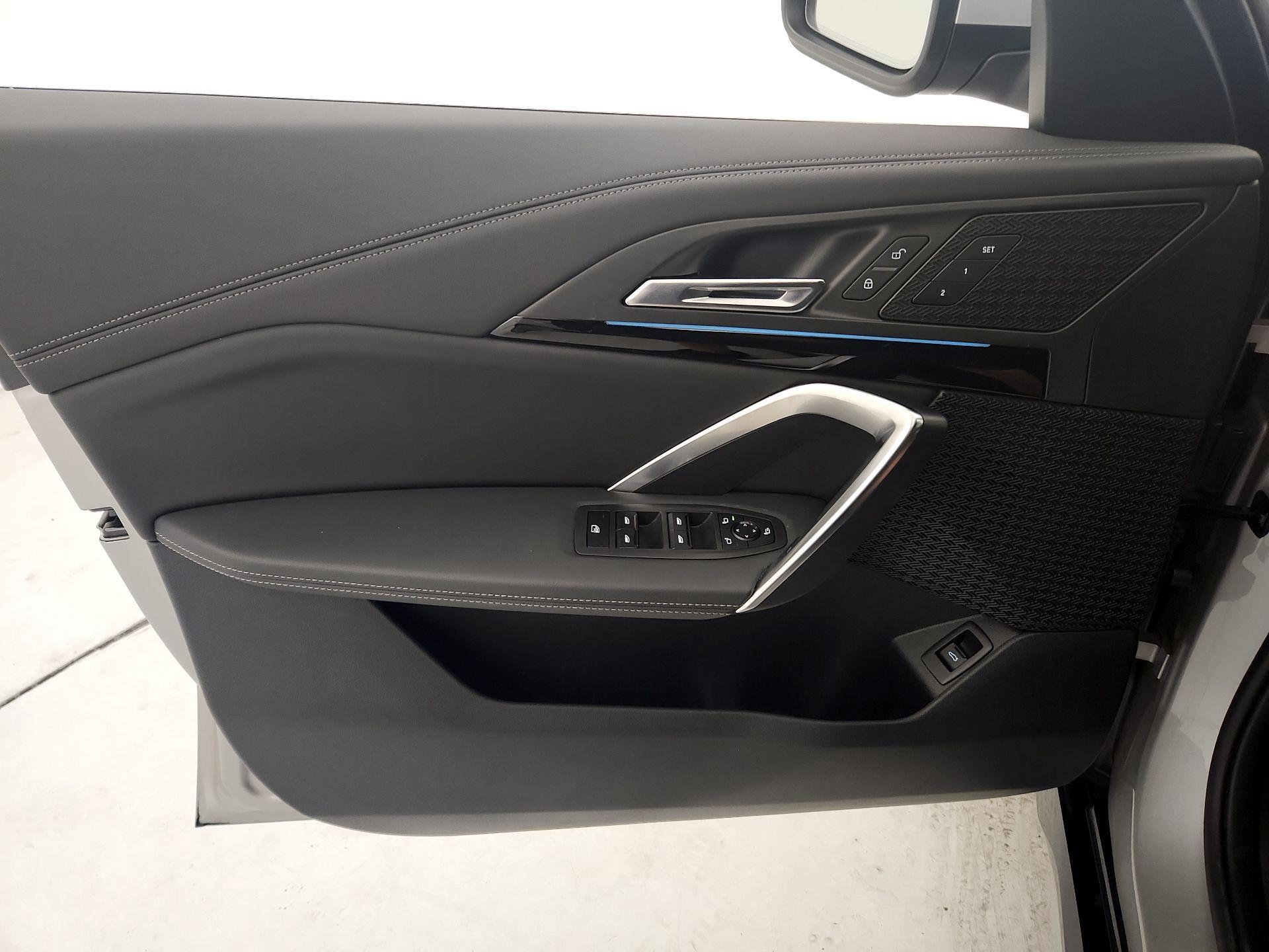 Thumbnail: 2023 BMW X1 - 12