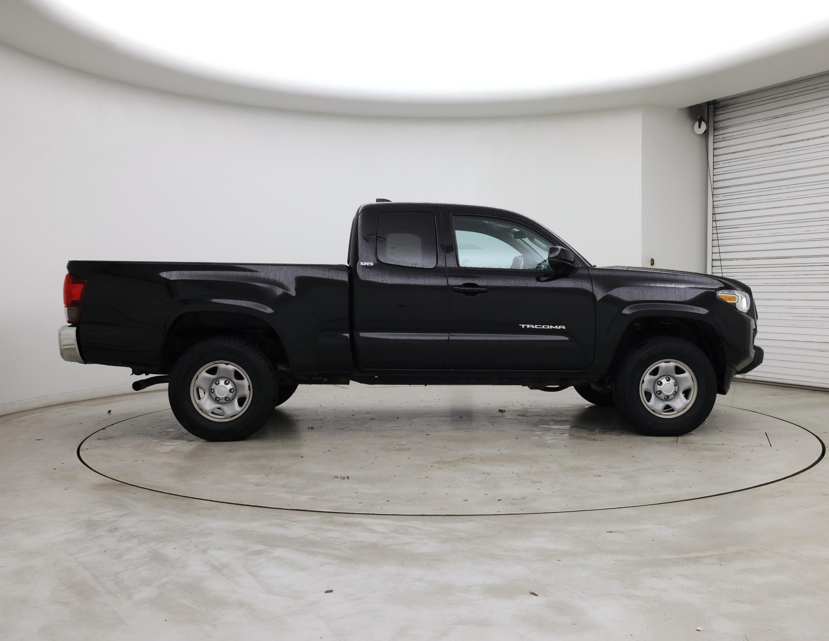 Thumbnail: 2023 Toyota Tacoma - 7