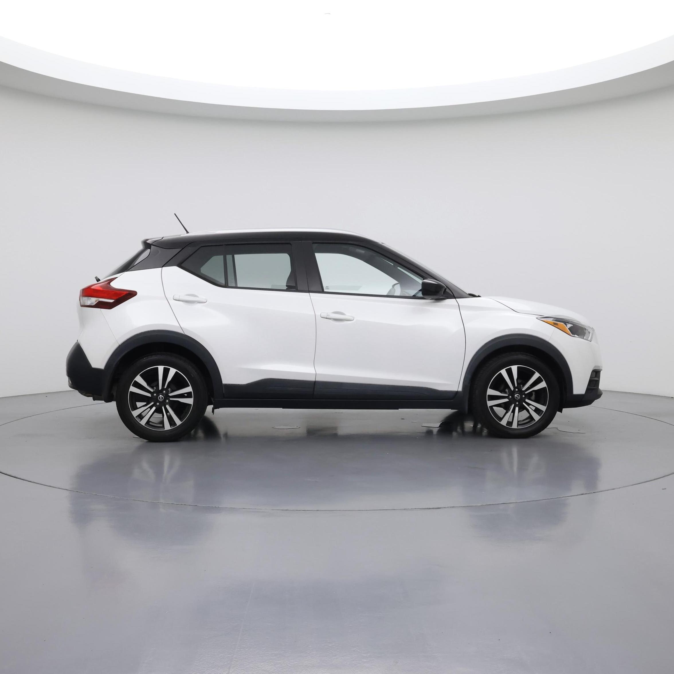 Thumbnail: 2018 Nissan Kicks - 7