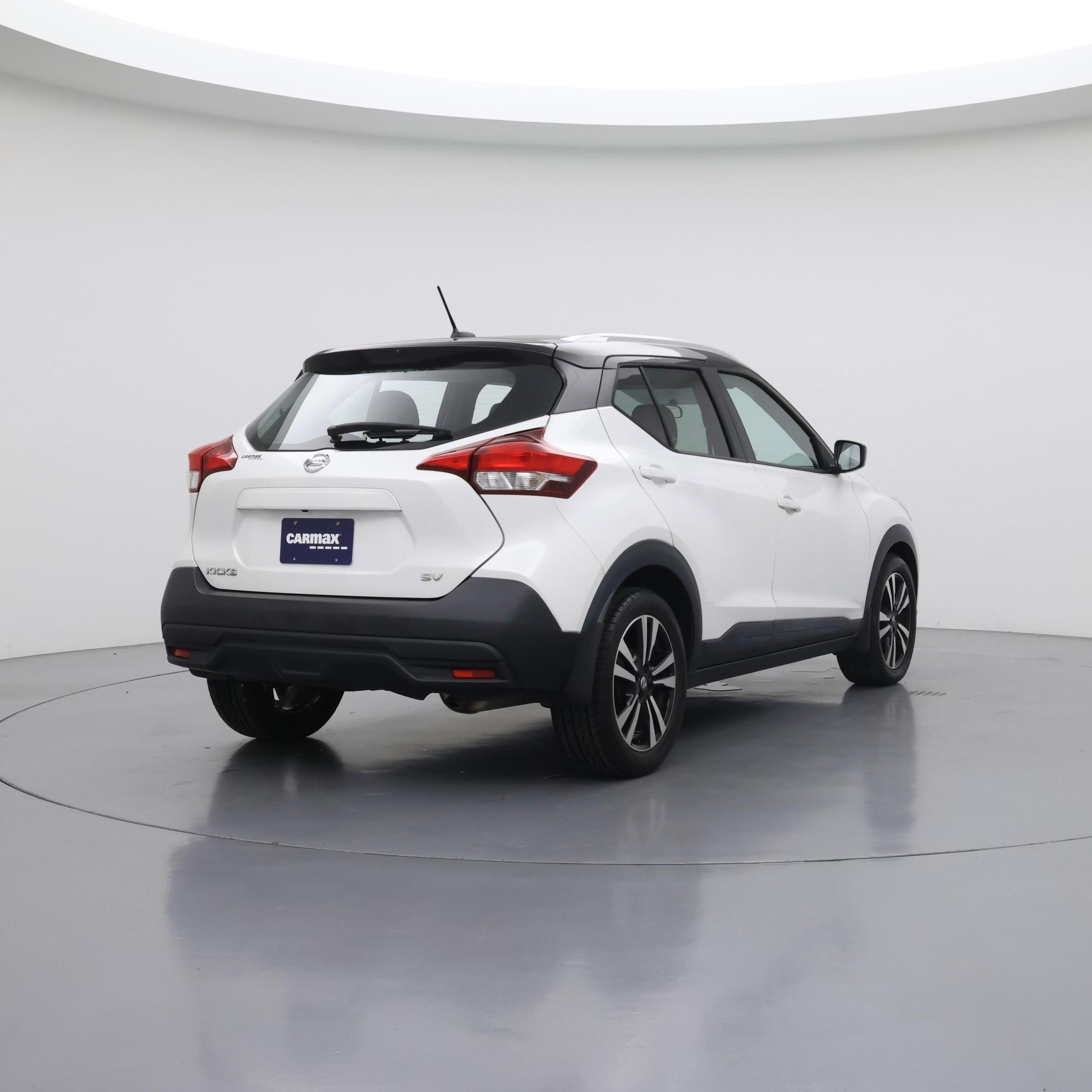 Thumbnail: 2018 Nissan Kicks - 8