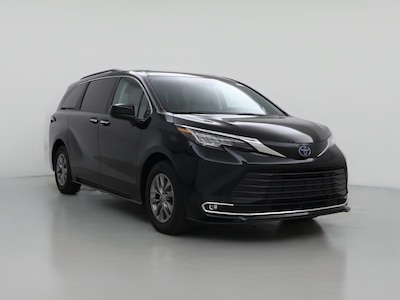 2023 Toyota Sienna Hybrid XLE