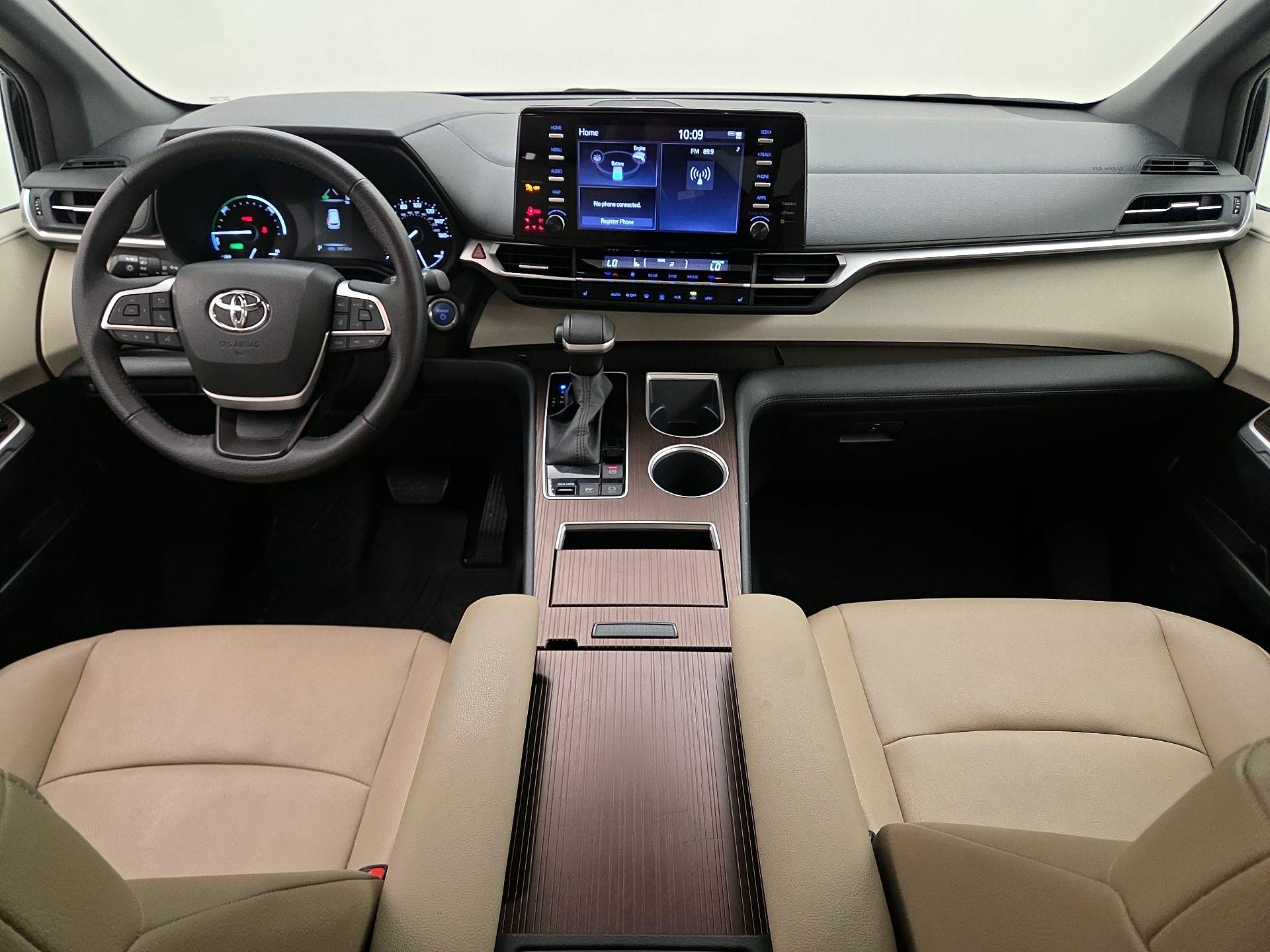 Thumbnail: 2023 Toyota Sienna - 9