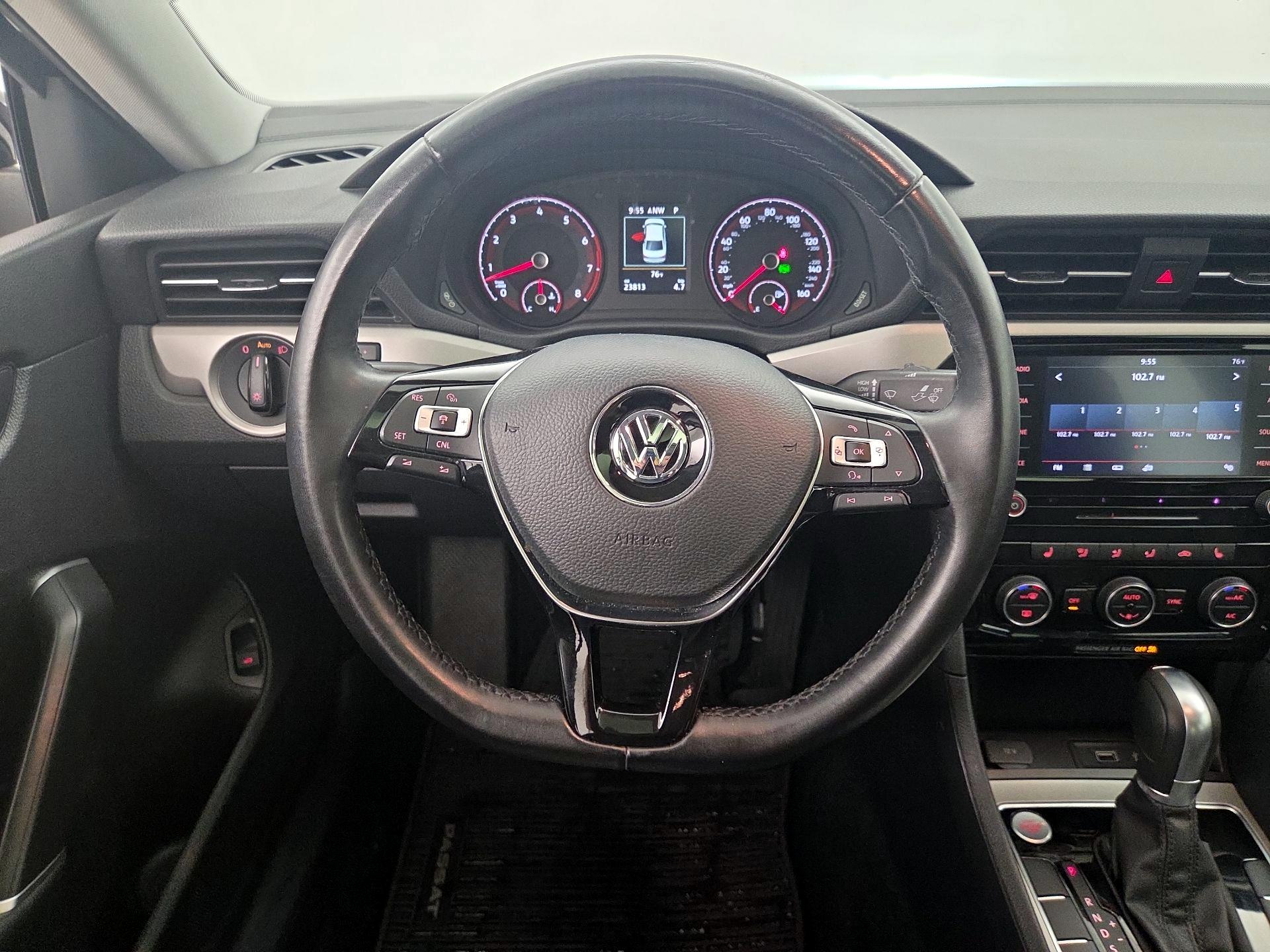 Thumbnail: 2020 Volkswagen Passat - 10