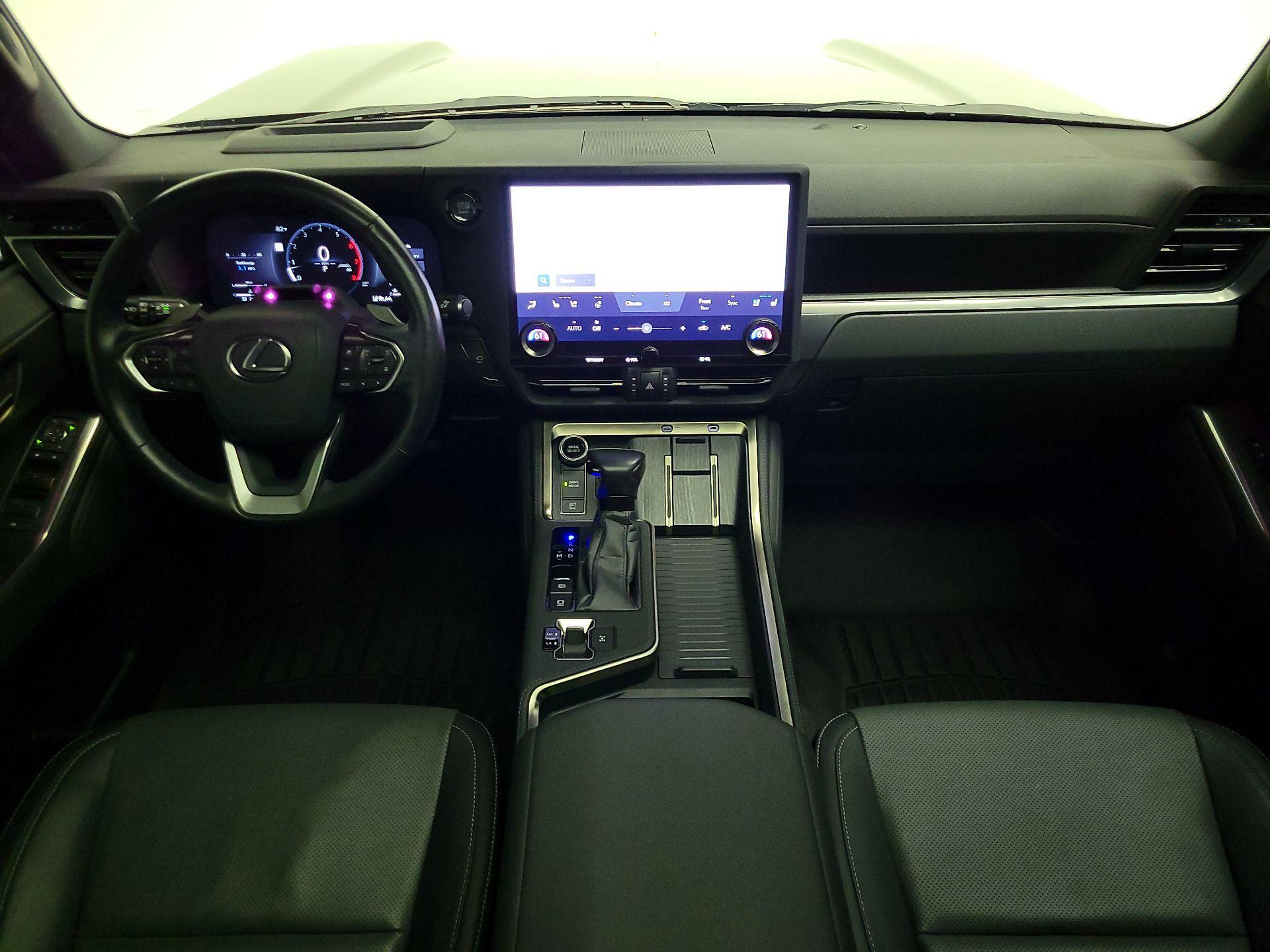 Thumbnail: 2024 Lexus GX - 9
